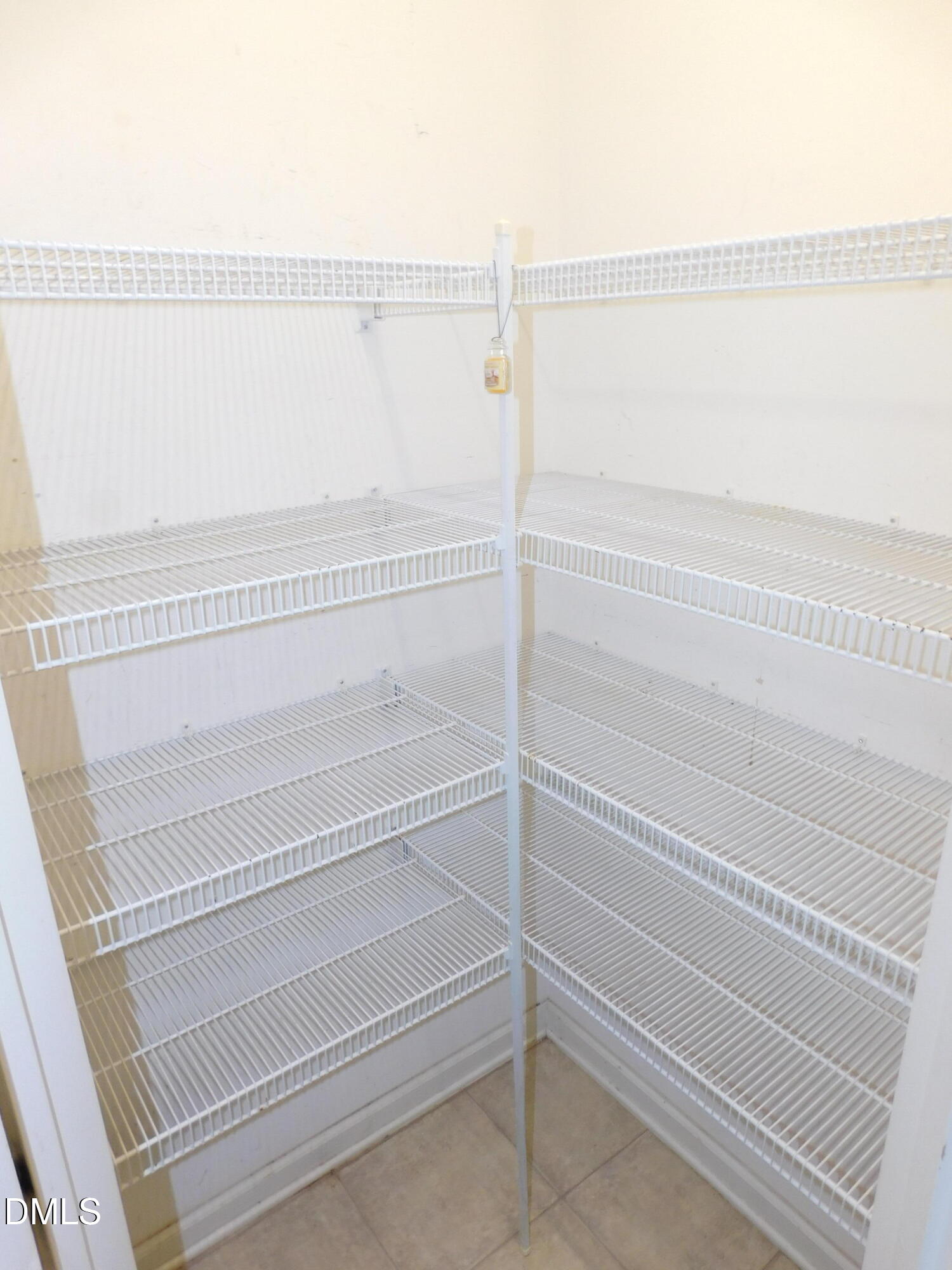 94 Silverstone Drive Property Photo 9