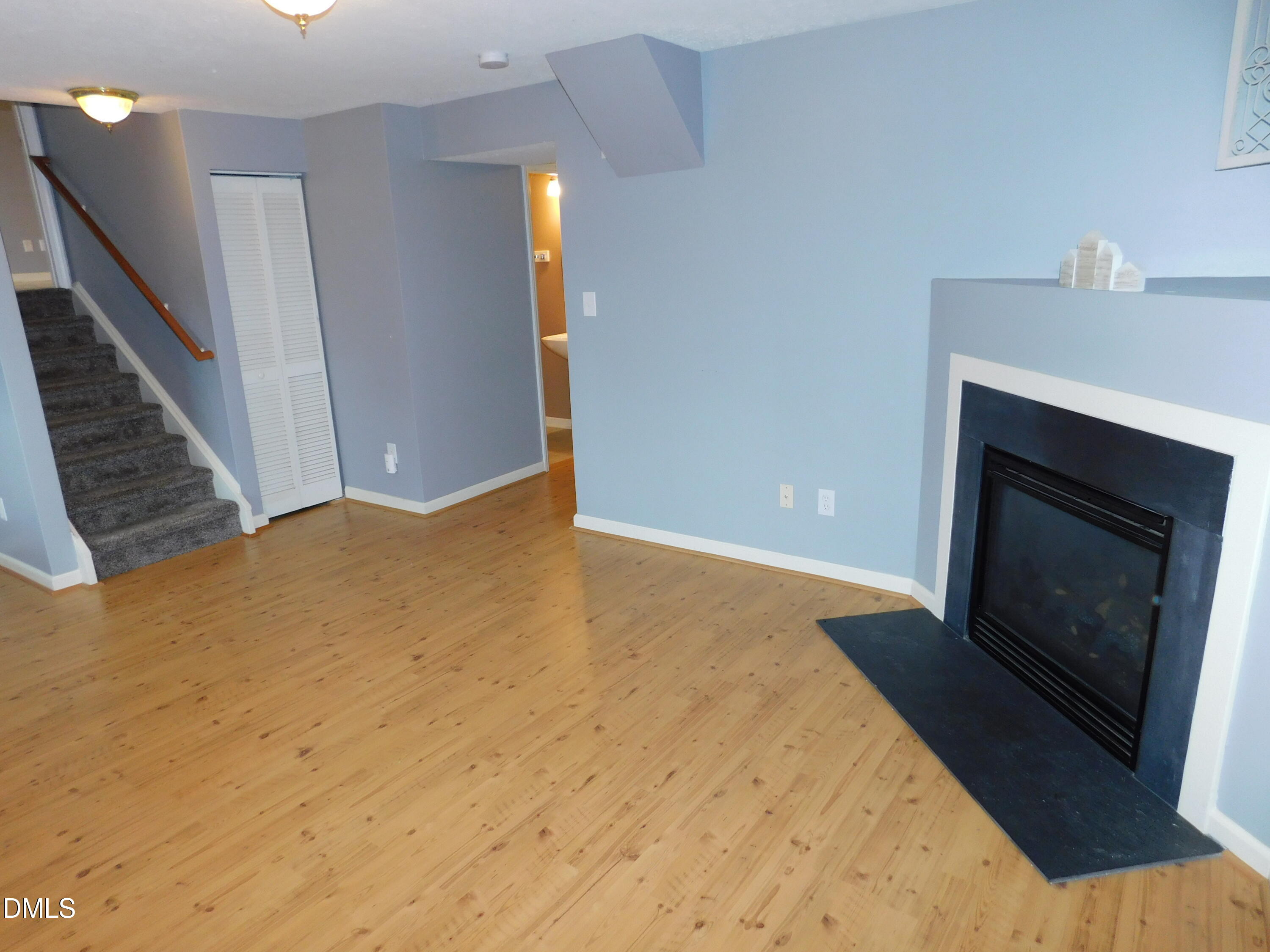 94 Silverstone Drive Property Photo 29
