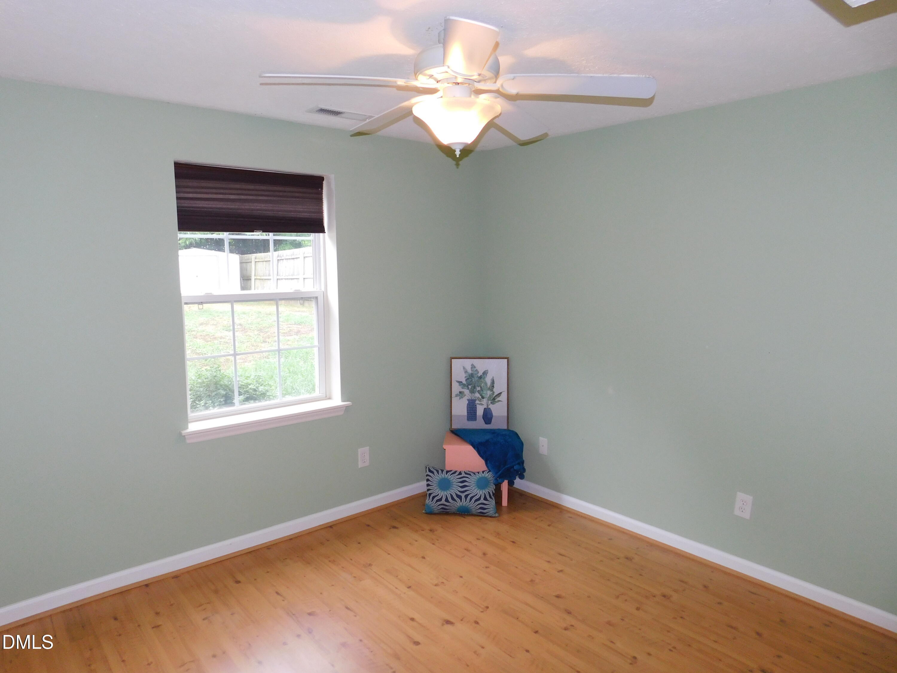 94 Silverstone Drive Property Photo 30