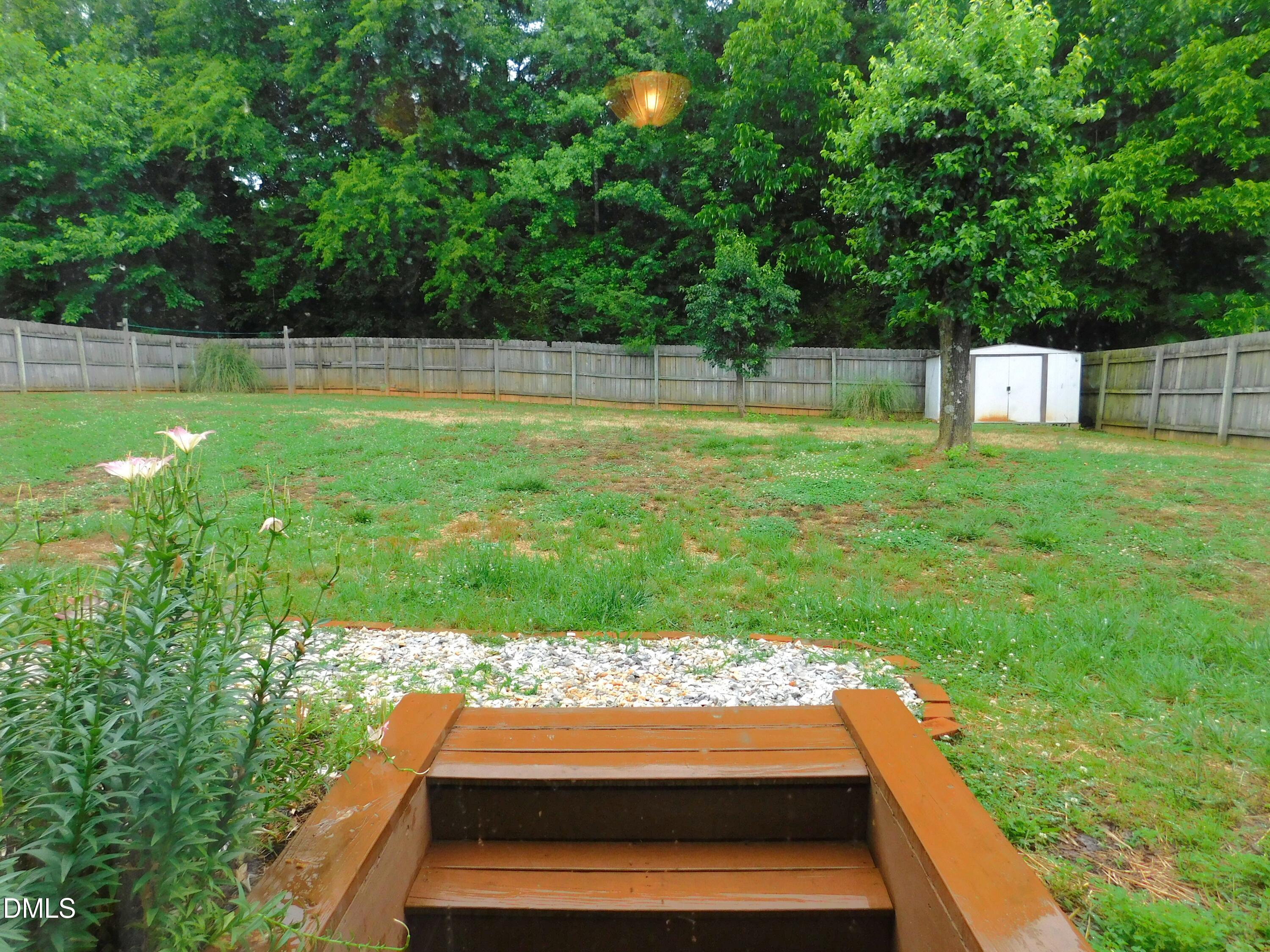94 Silverstone Drive Property Photo 35