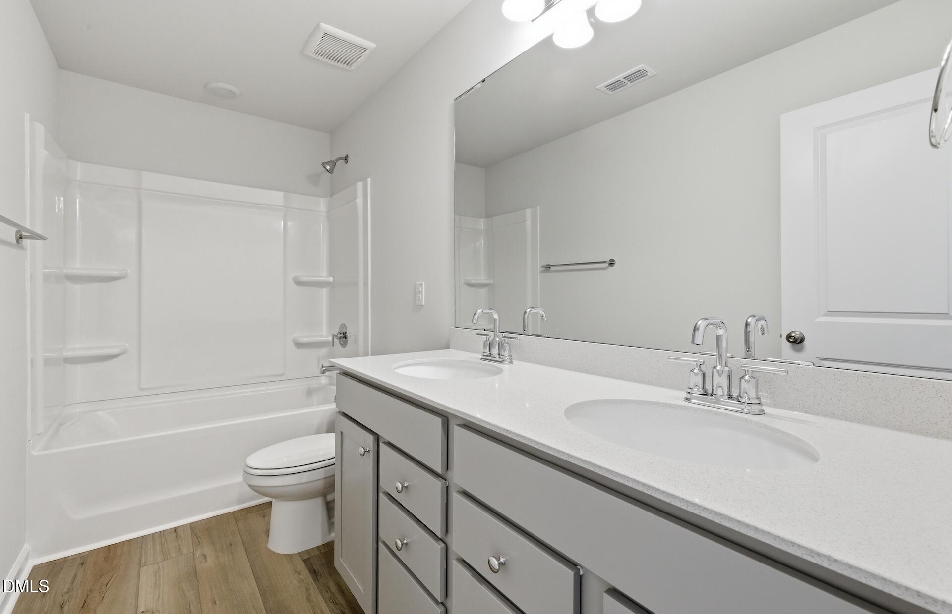 1140 Lancashire Grove Place Property Photo 15