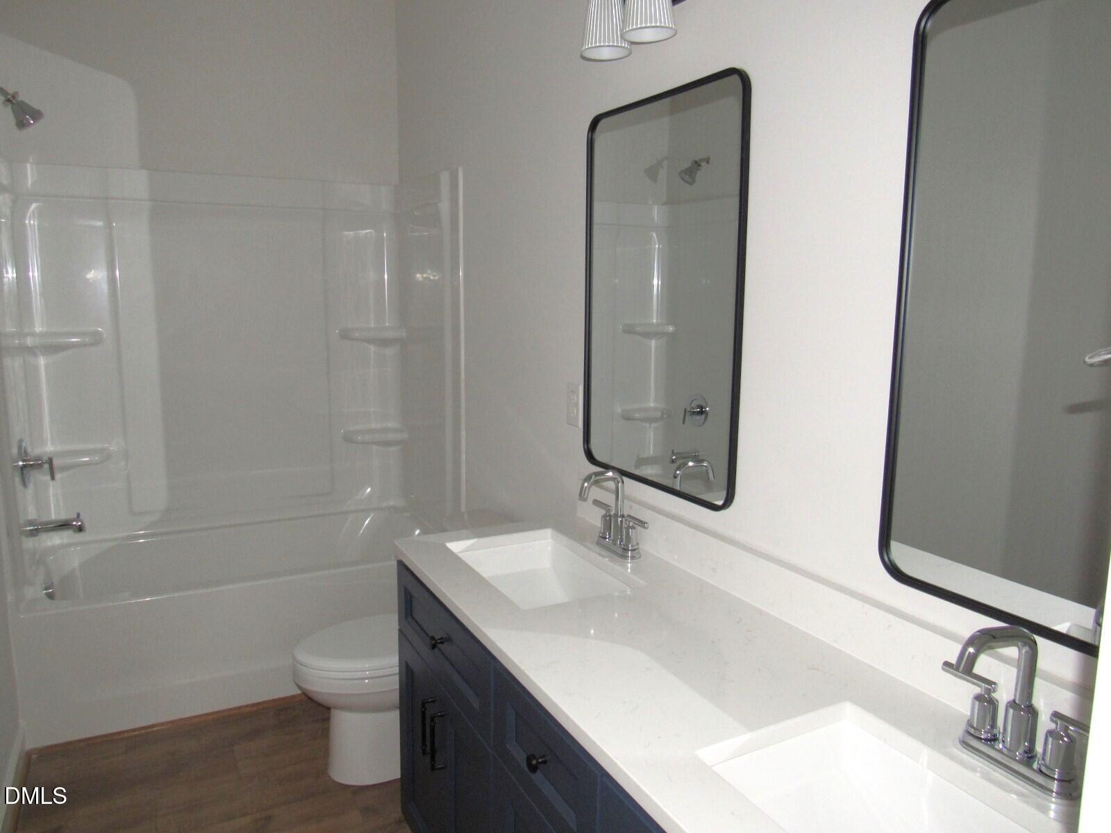 308 S Elm Street Property Photo 20