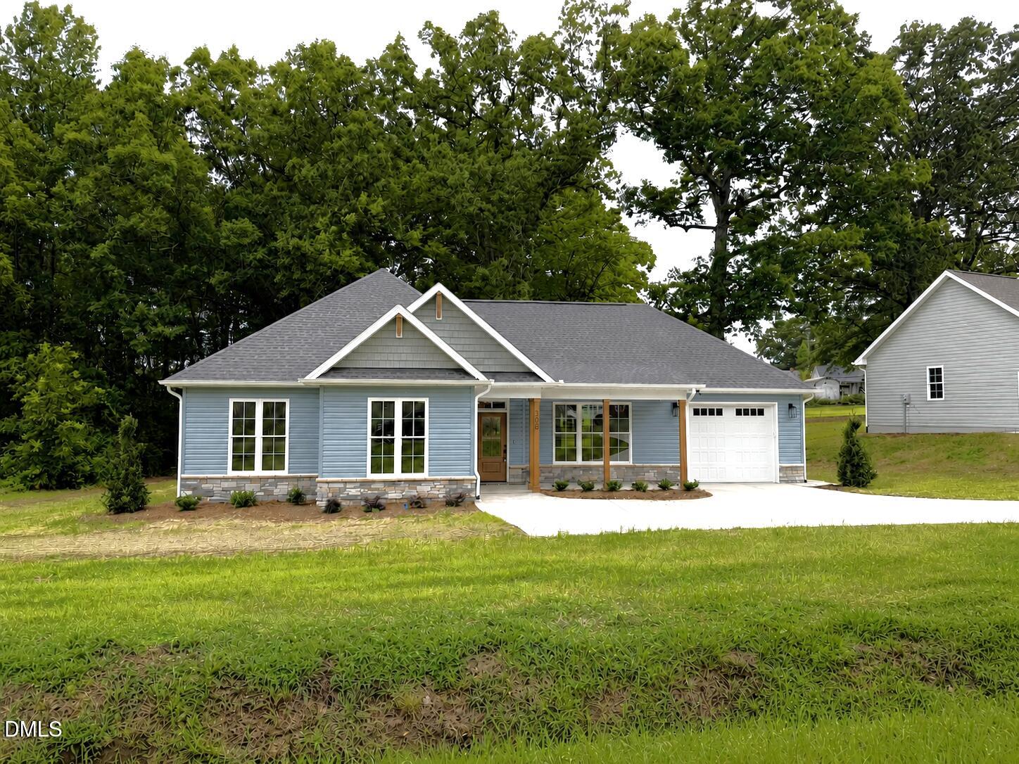 308 S Elm Street Property Photo 31