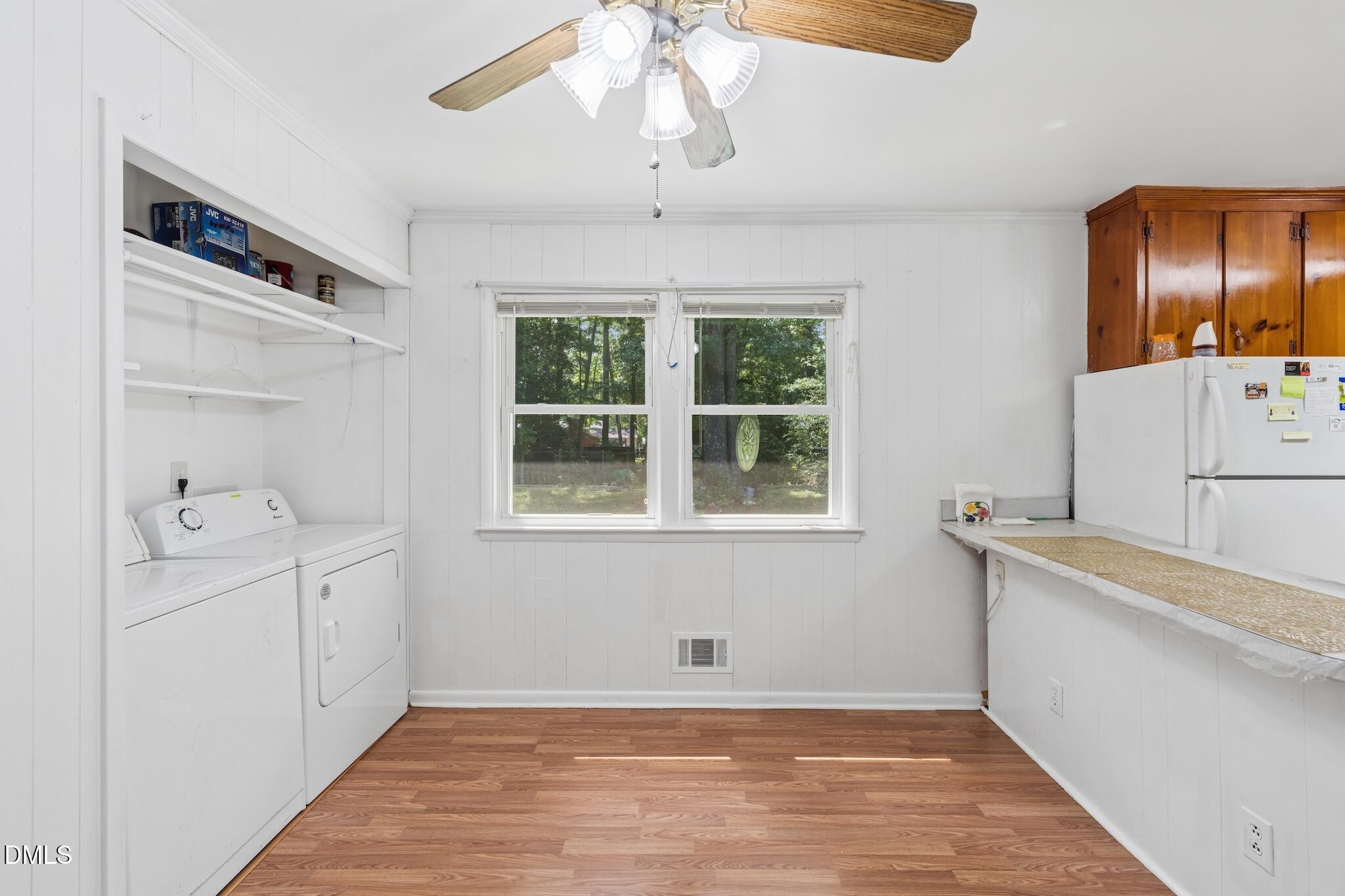 112 E Franklin Street Property Photo 16