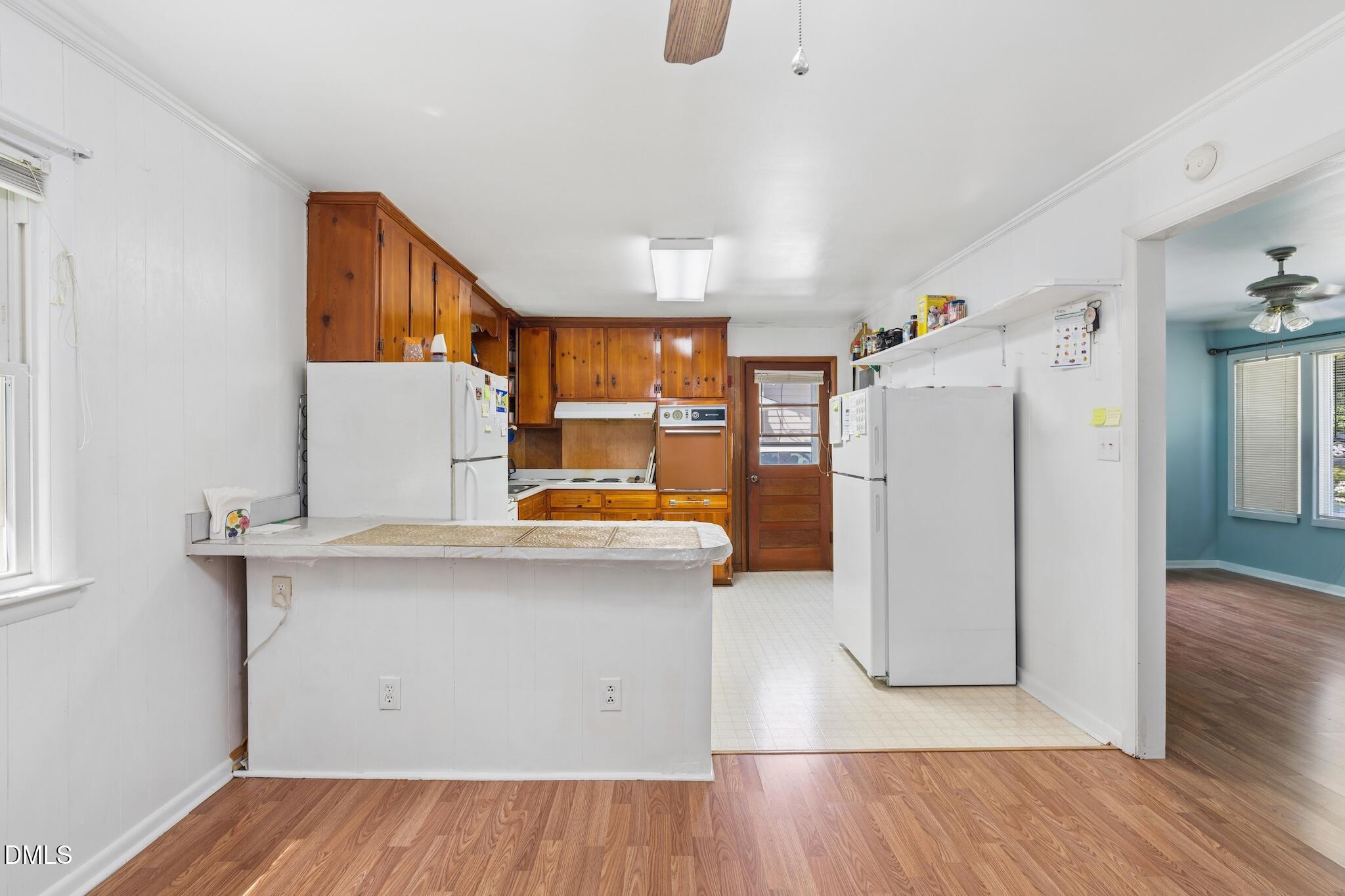 112 E Franklin Street Property Photo 18