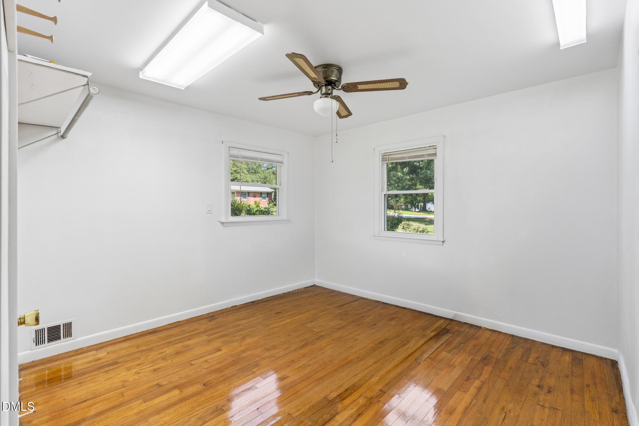 112 E Franklin Street Property Photo 22