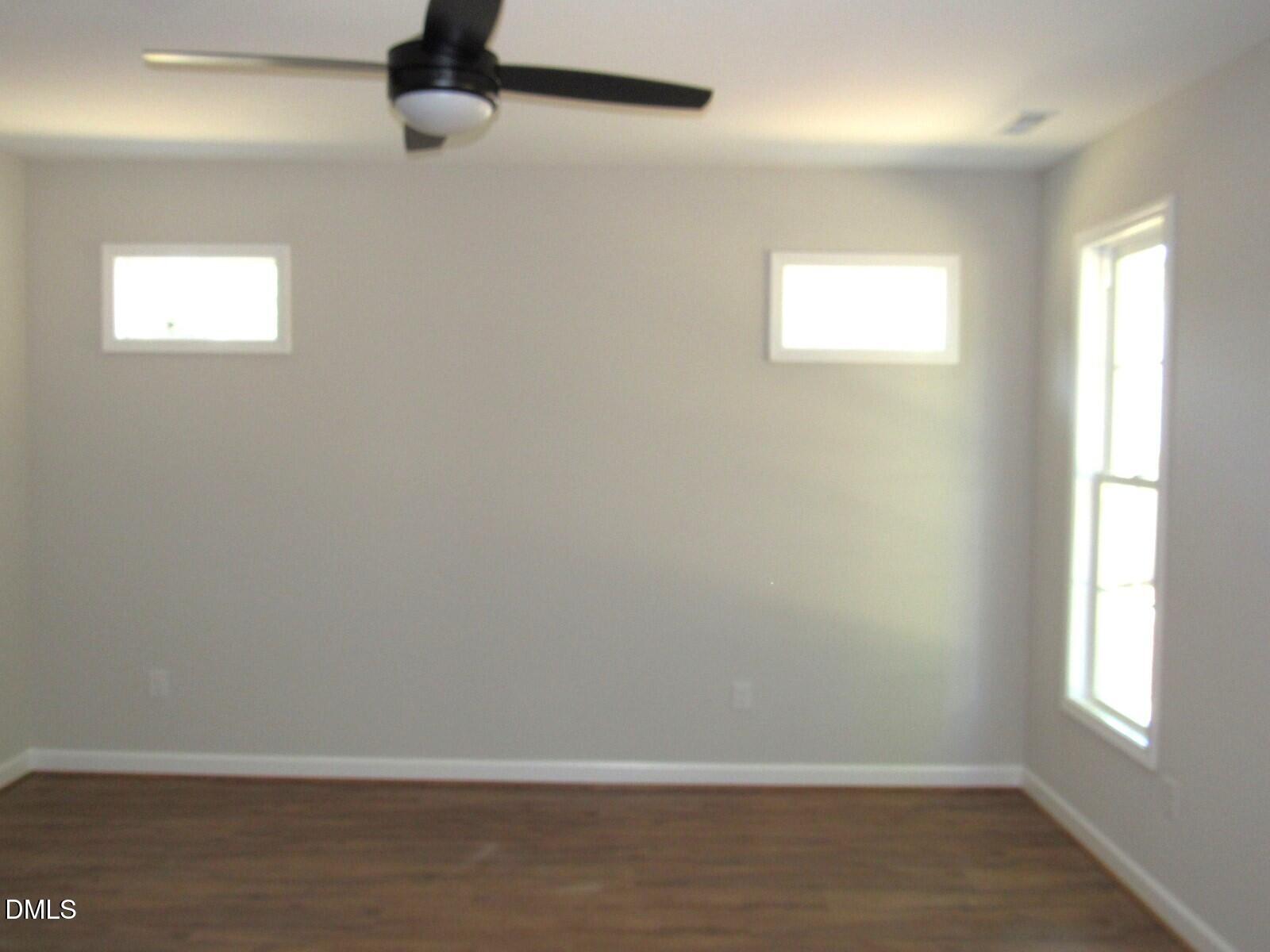 302 S Elm Street Property Photo 14