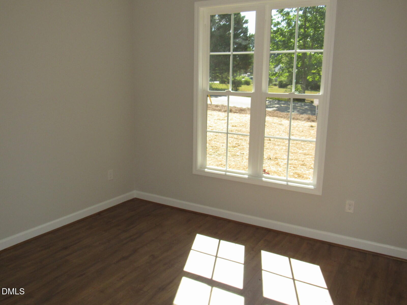 302 S Elm Street Property Photo 21