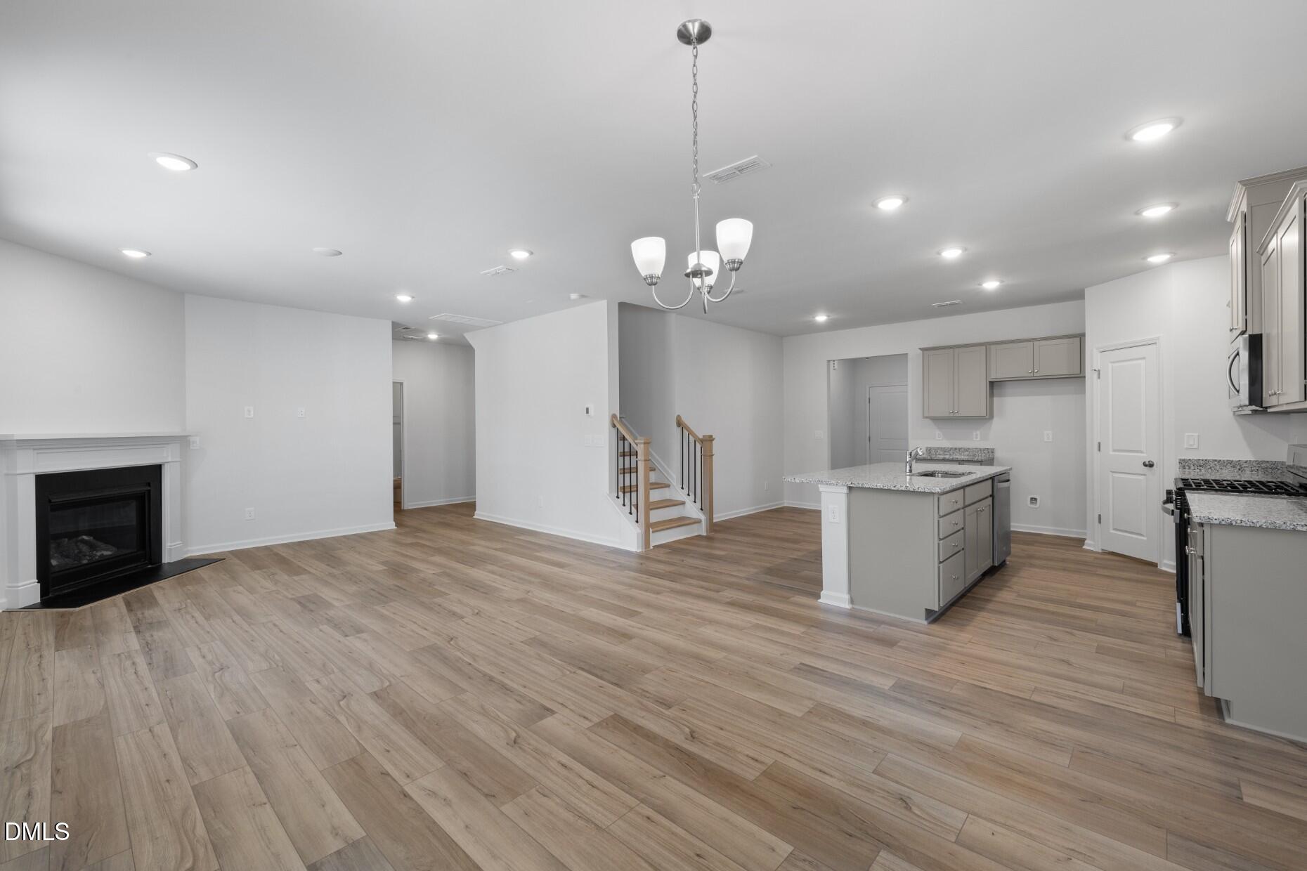 204 Armorial Court Property Photo 7