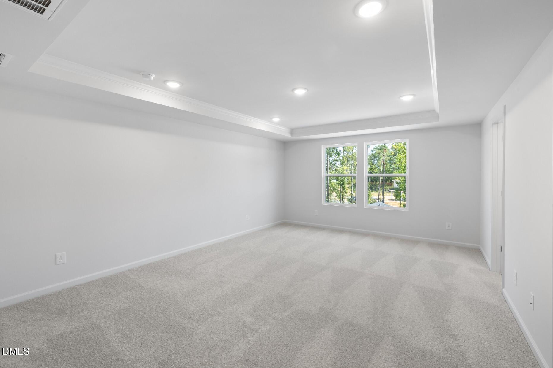 204 Armorial Court Property Photo 14