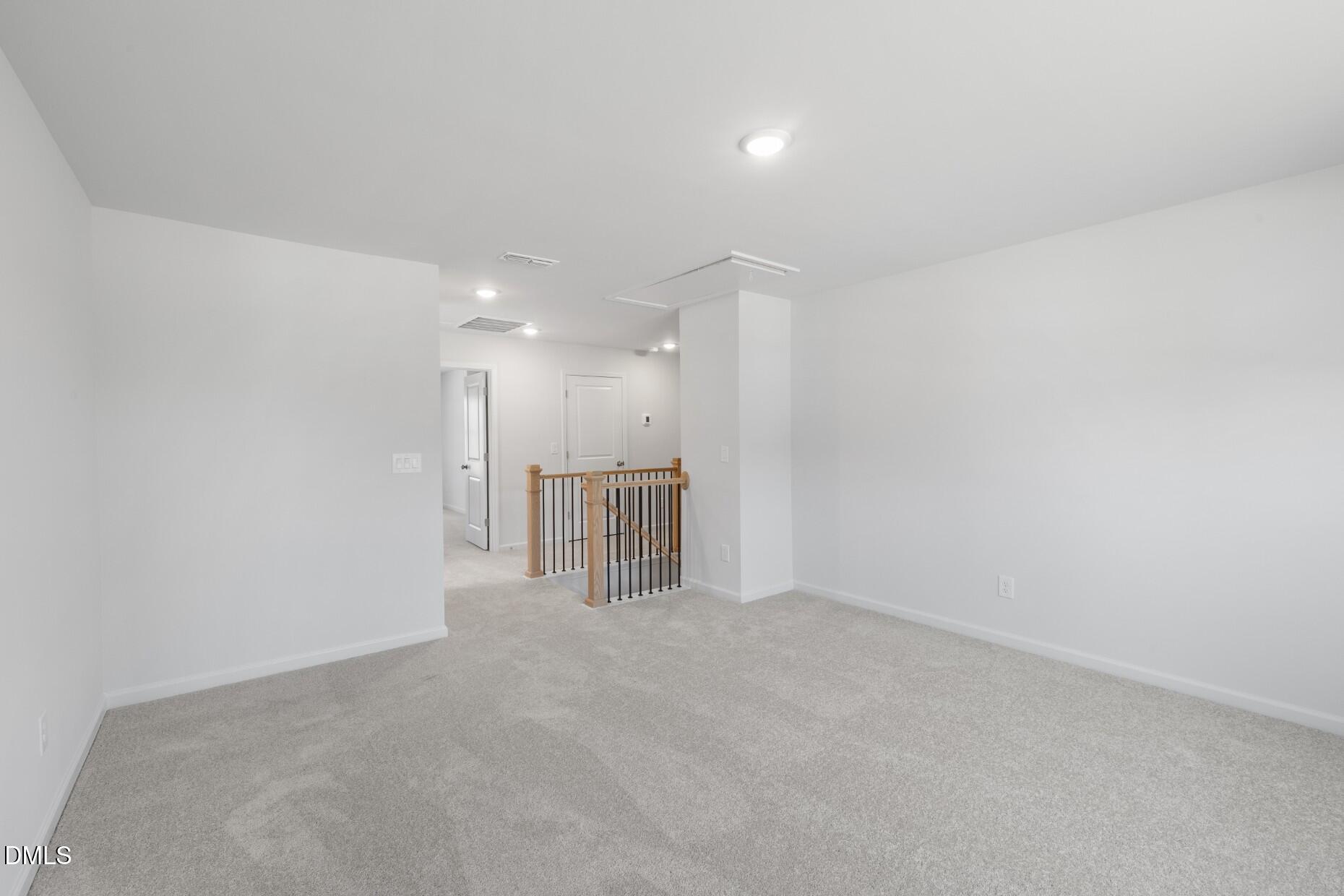 204 Armorial Court Property Photo 19
