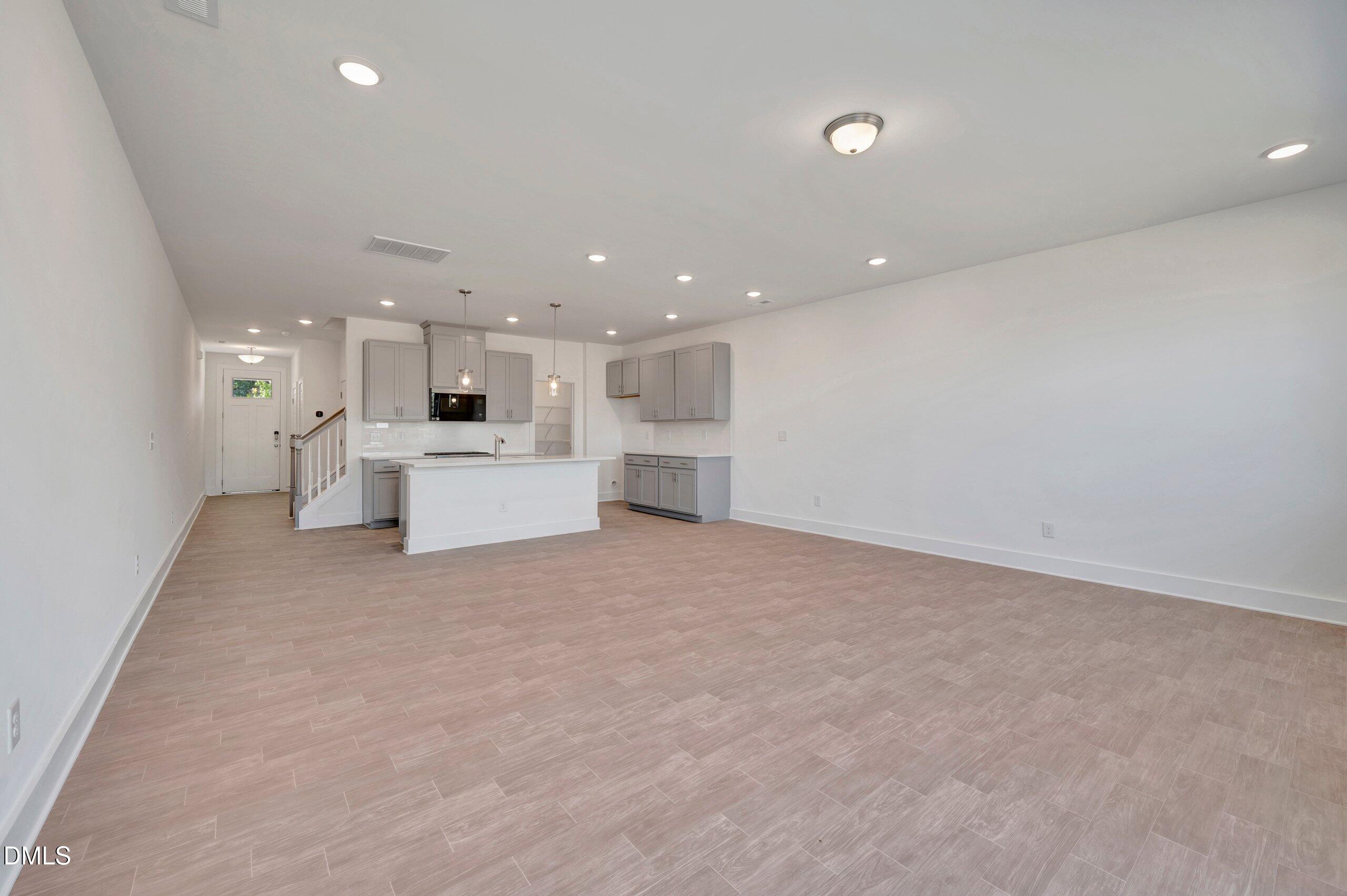 43 Ara Court 209 Property Photo 30