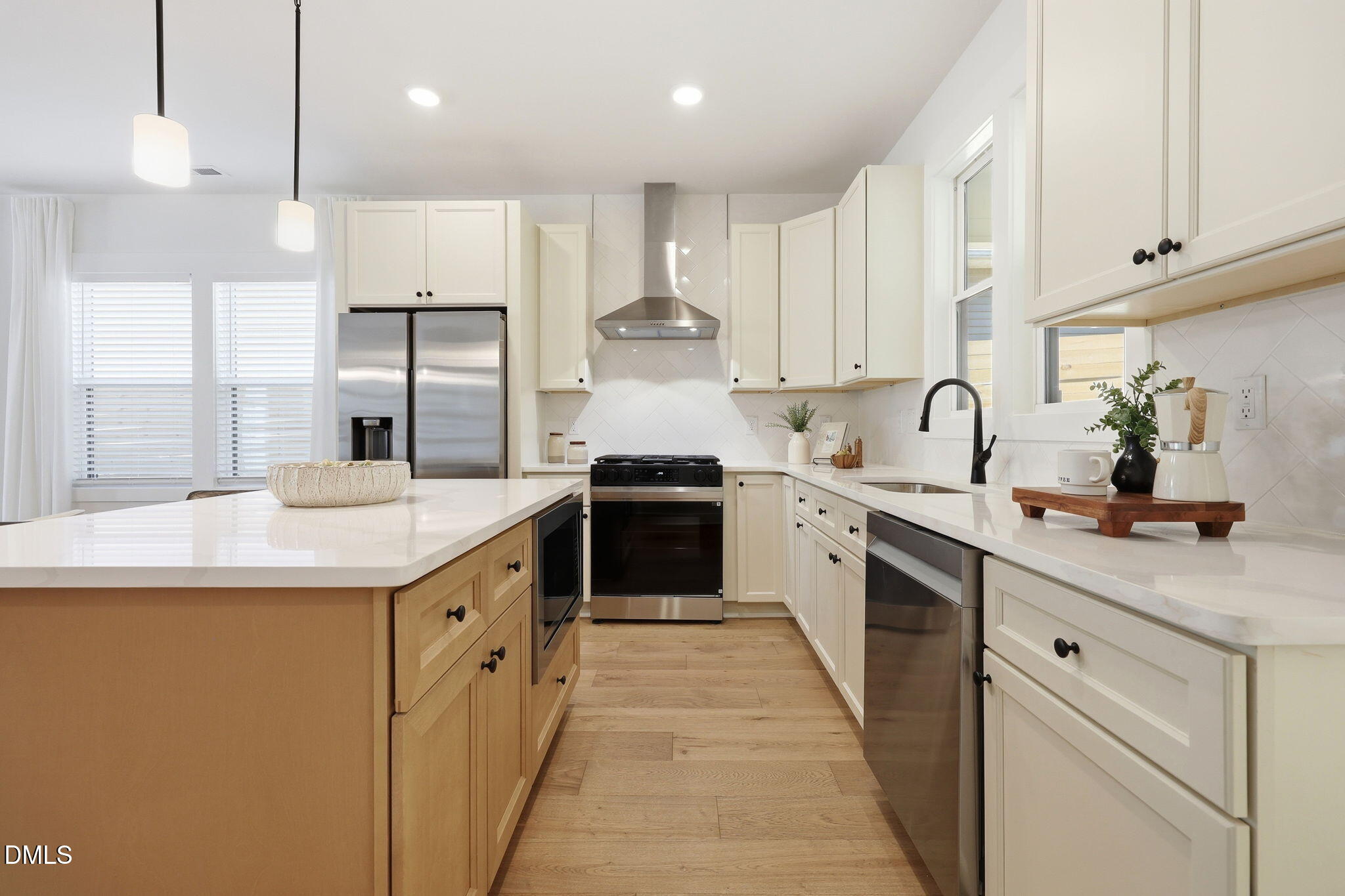 1311 Boyer Street Property Photo 1