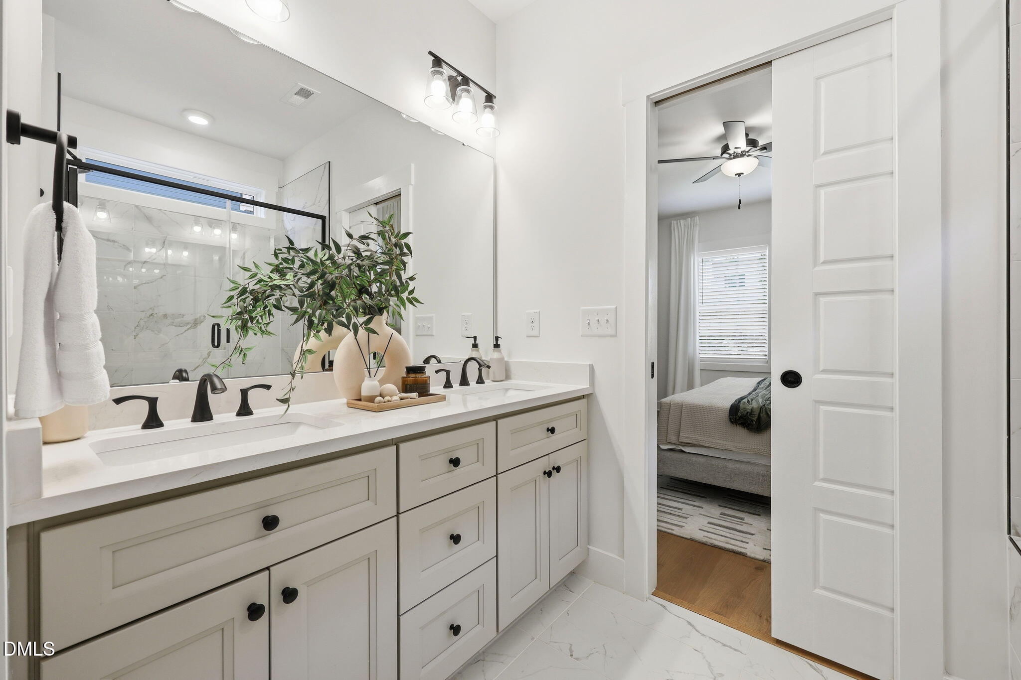 1311 Boyer Street Property Photo 18
