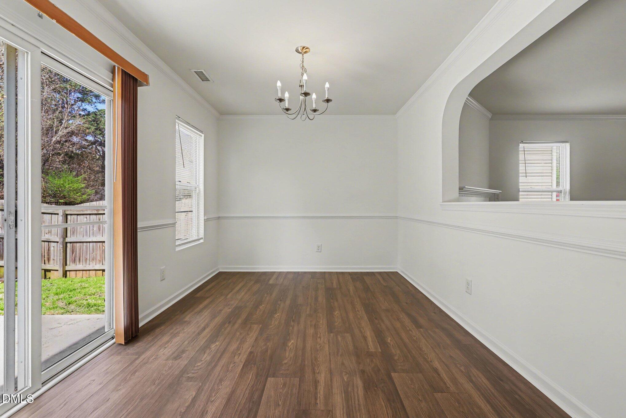 506 Farm House Lane Property Photo 12