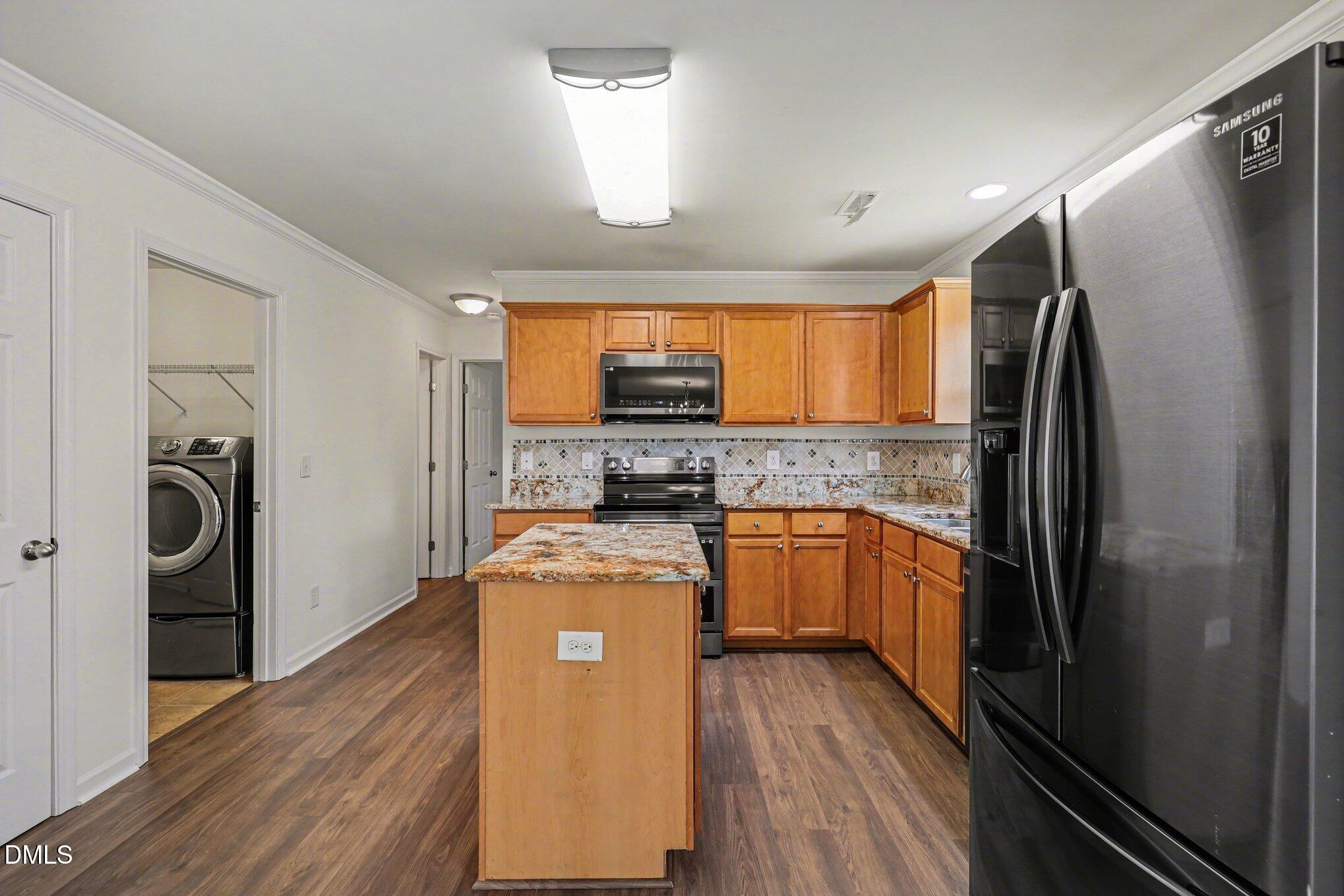 506 Farm House Lane Property Photo 20
