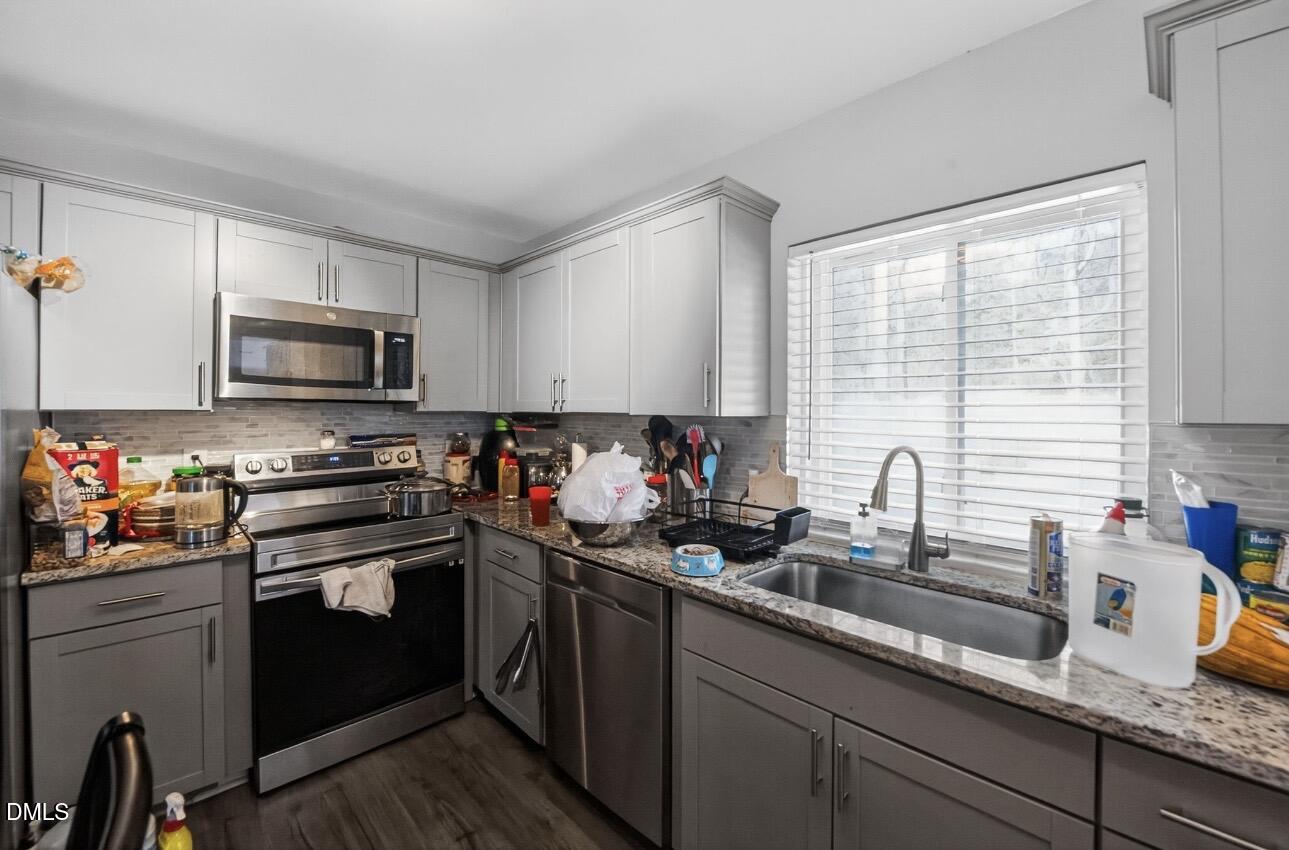 1403 E Club Boulevard Property Photo 6