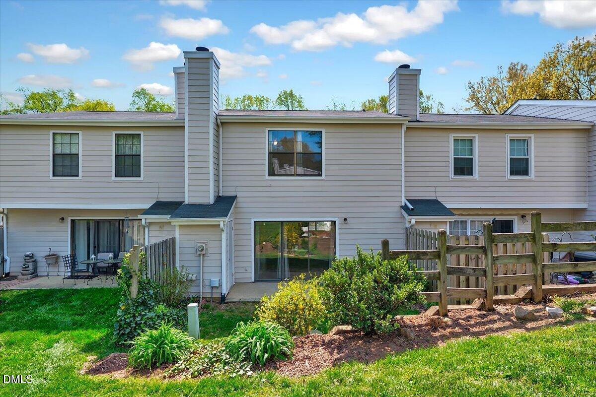 7802 Falcon Rest Circle Property Photo 32