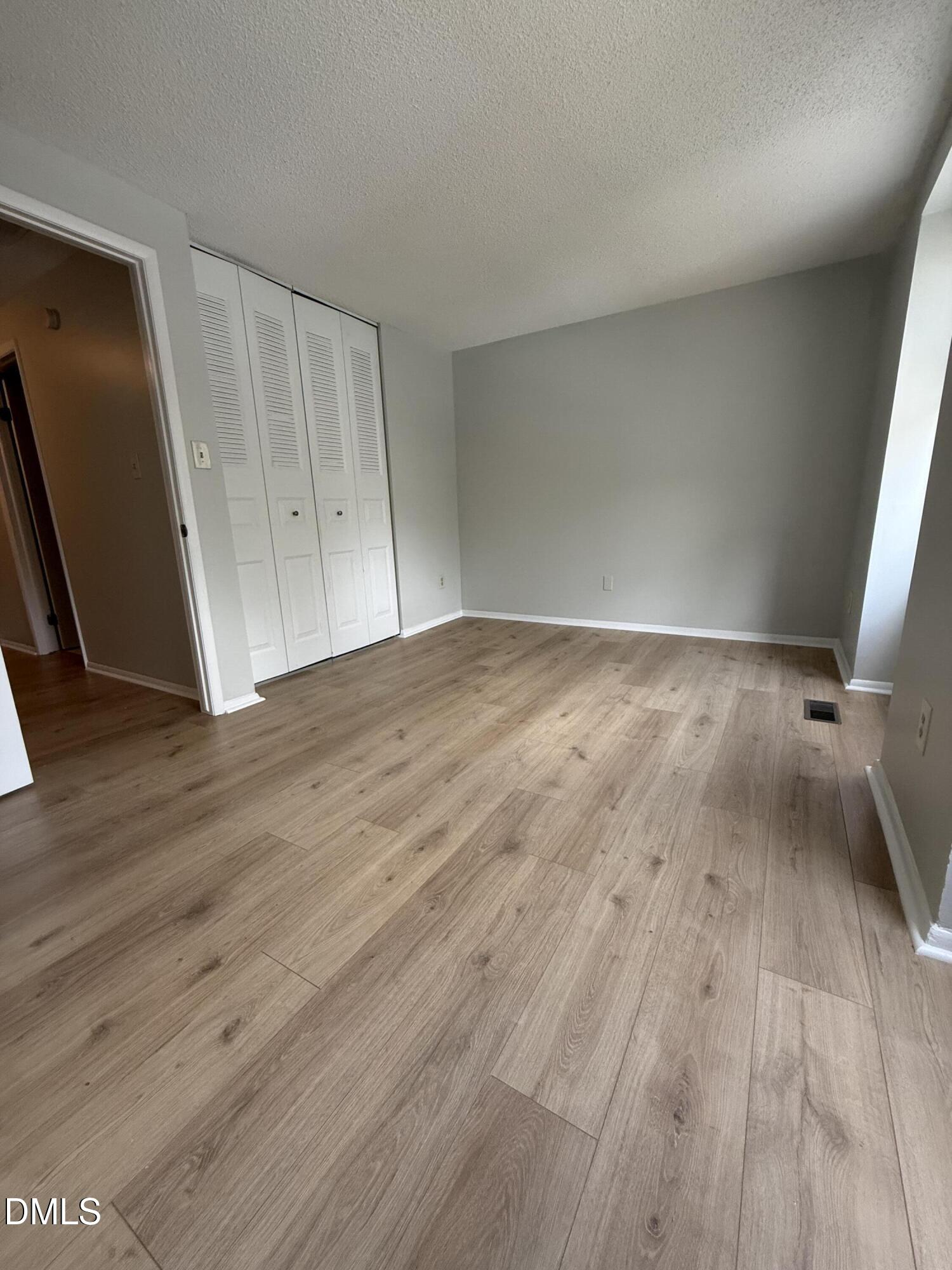 7721 Kingsberry Court Property Photo 19