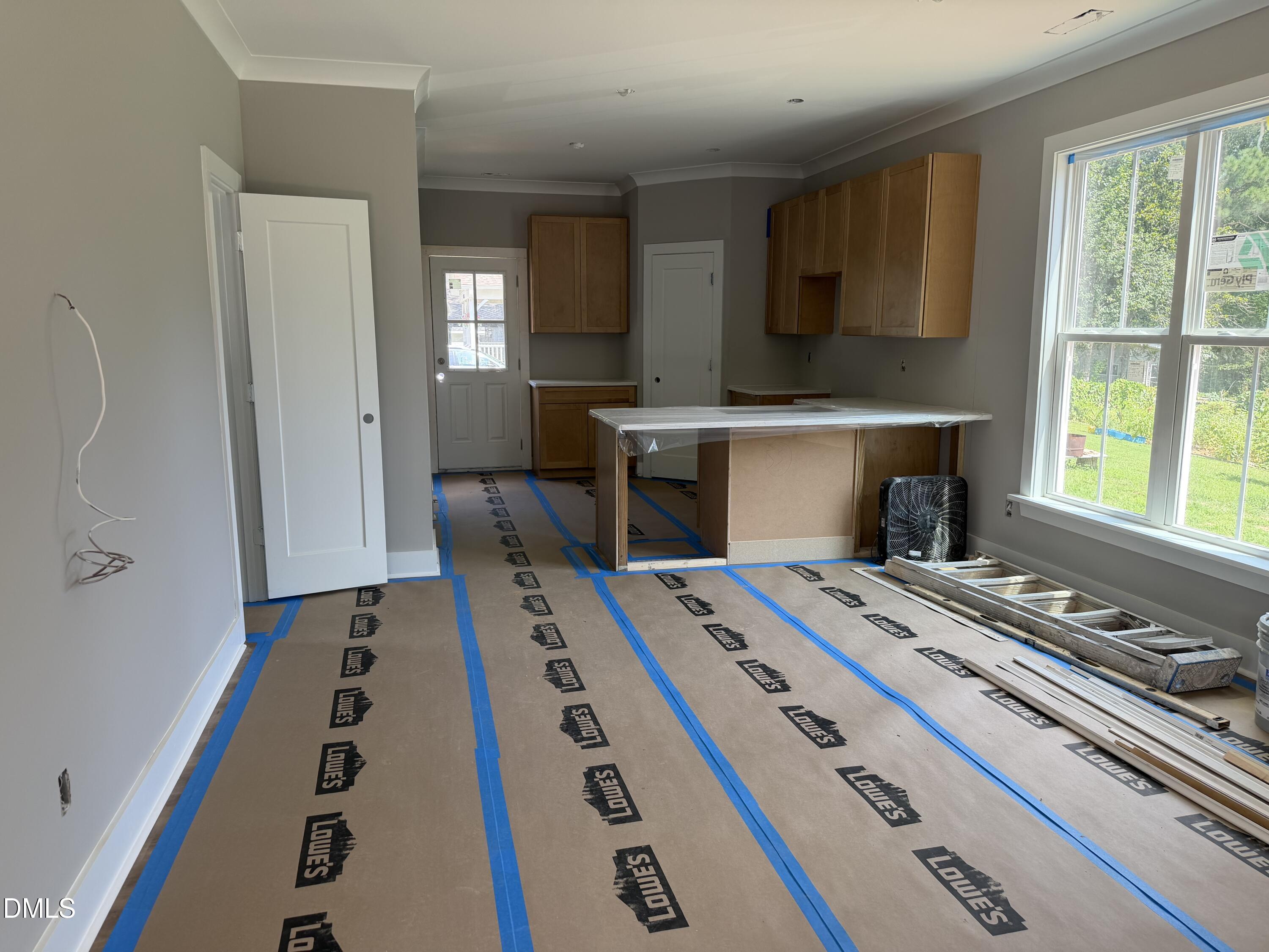 1203 Fern Street Property Photo 4