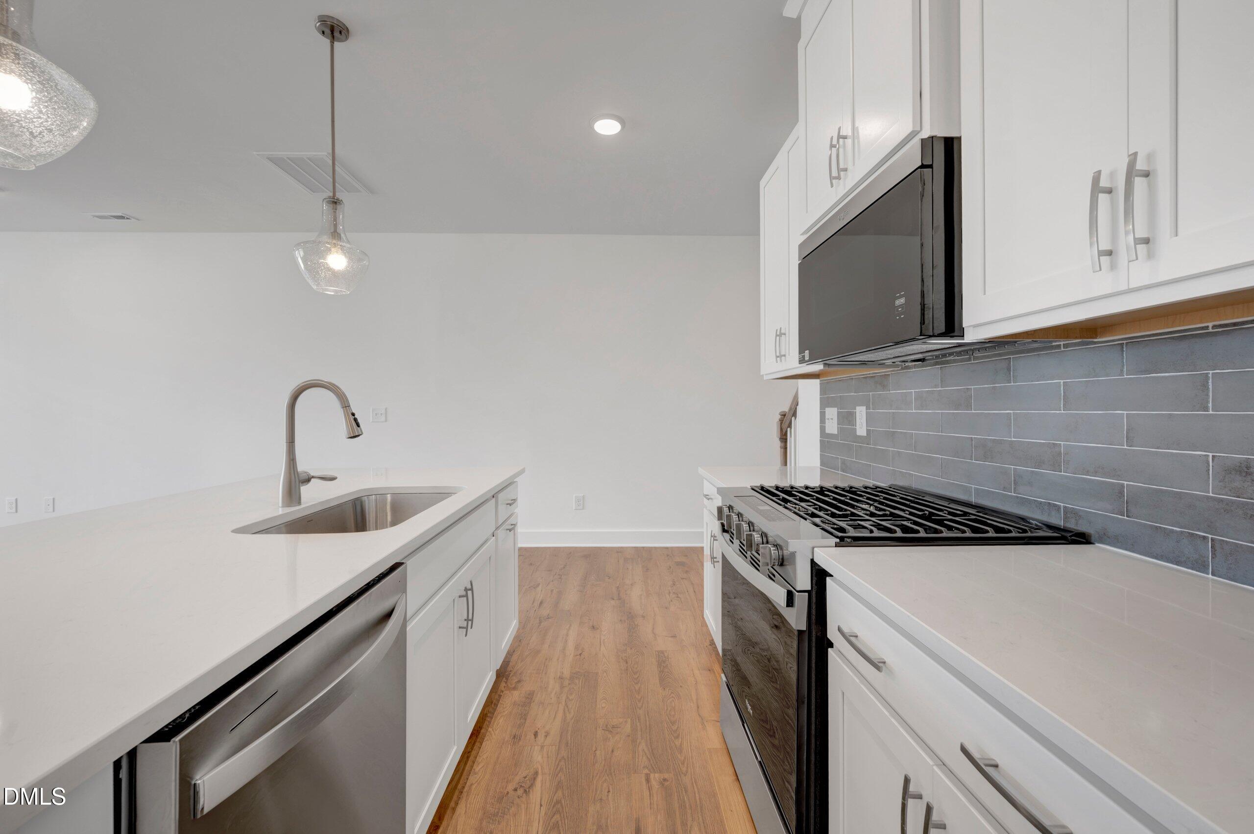 47 Ara Court 210 Property Photo 6