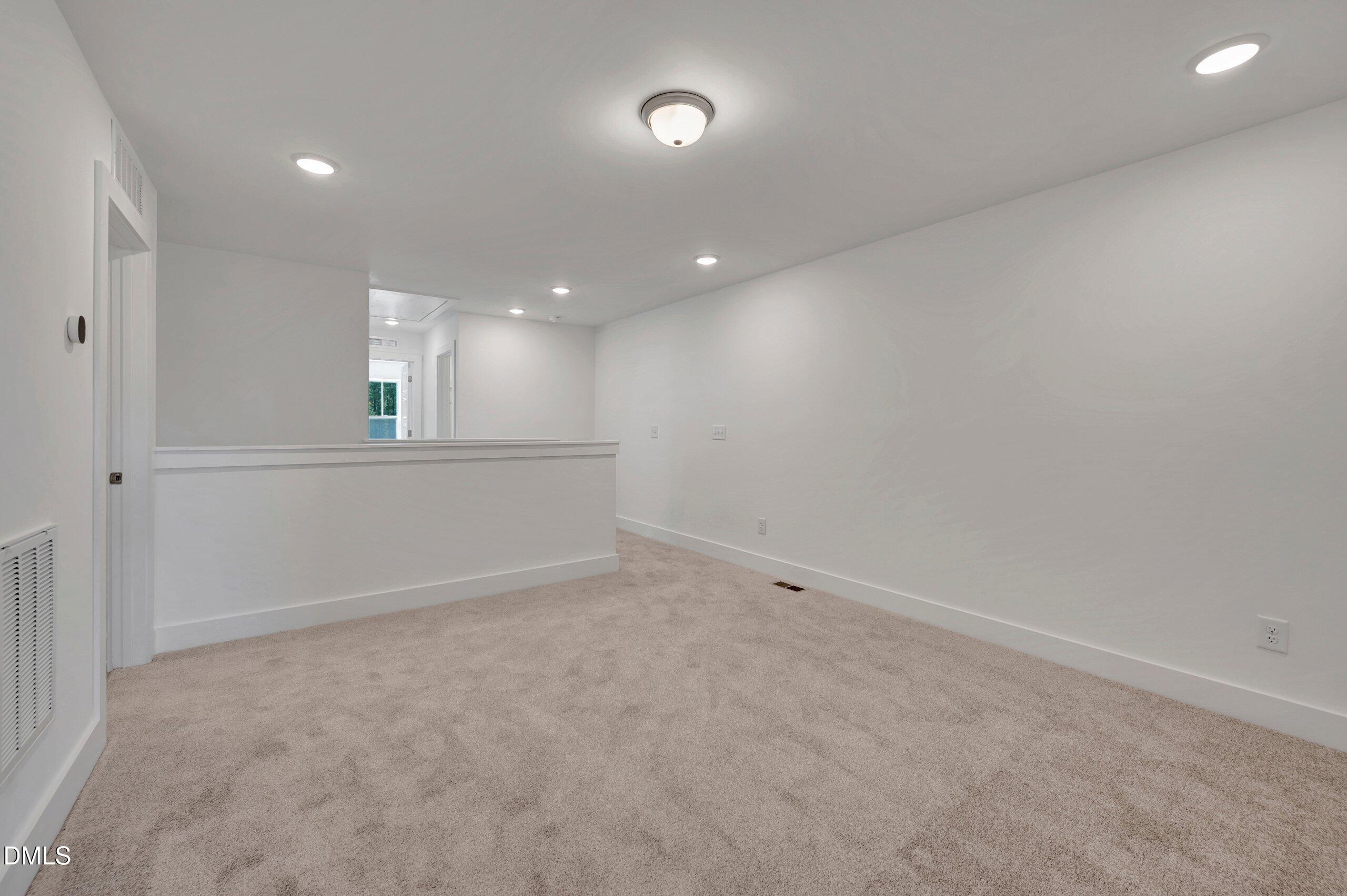 55 Ara Court 212 Property Photo 14
