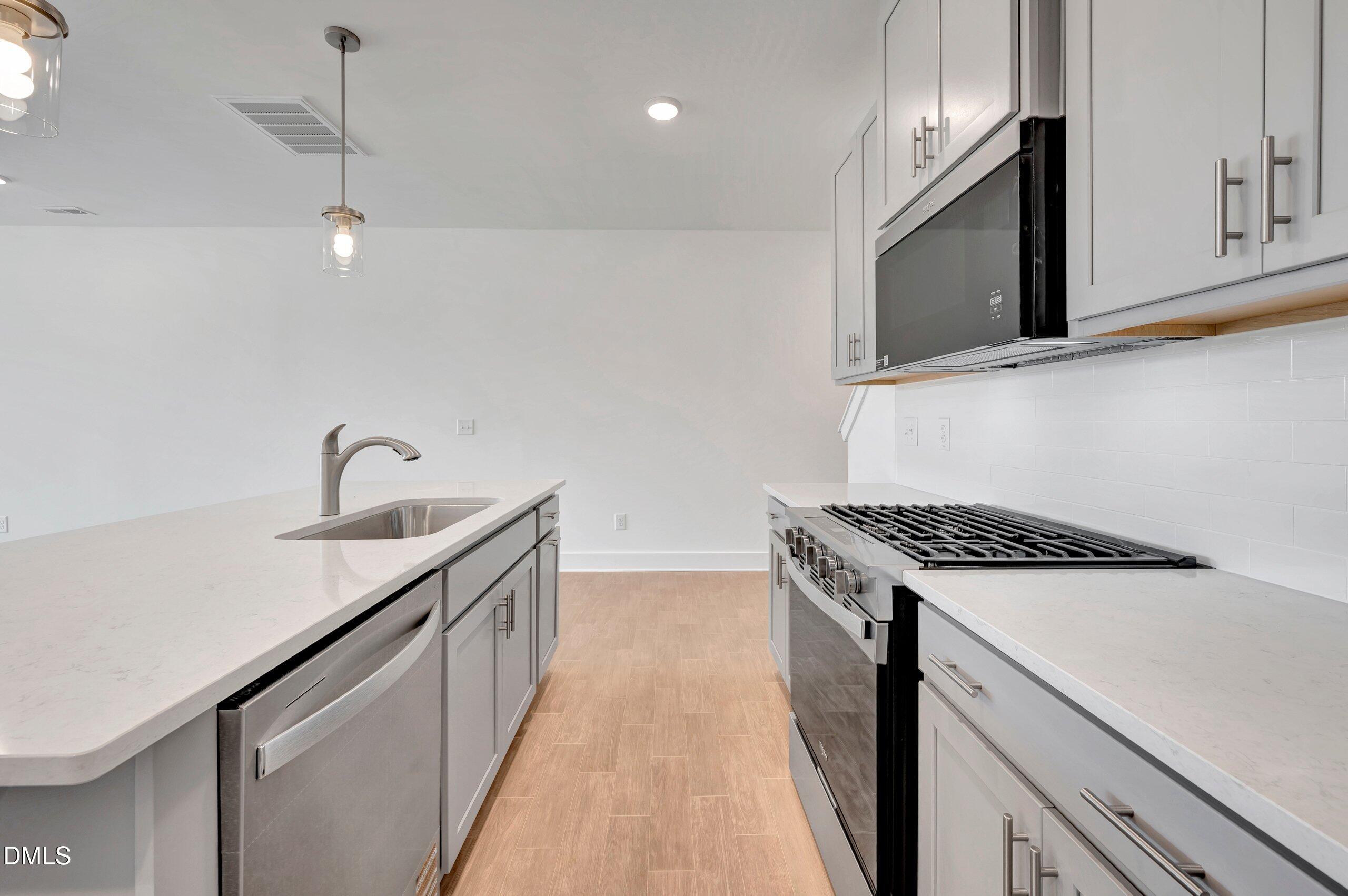 55 Ara Court 212 Property Photo 17