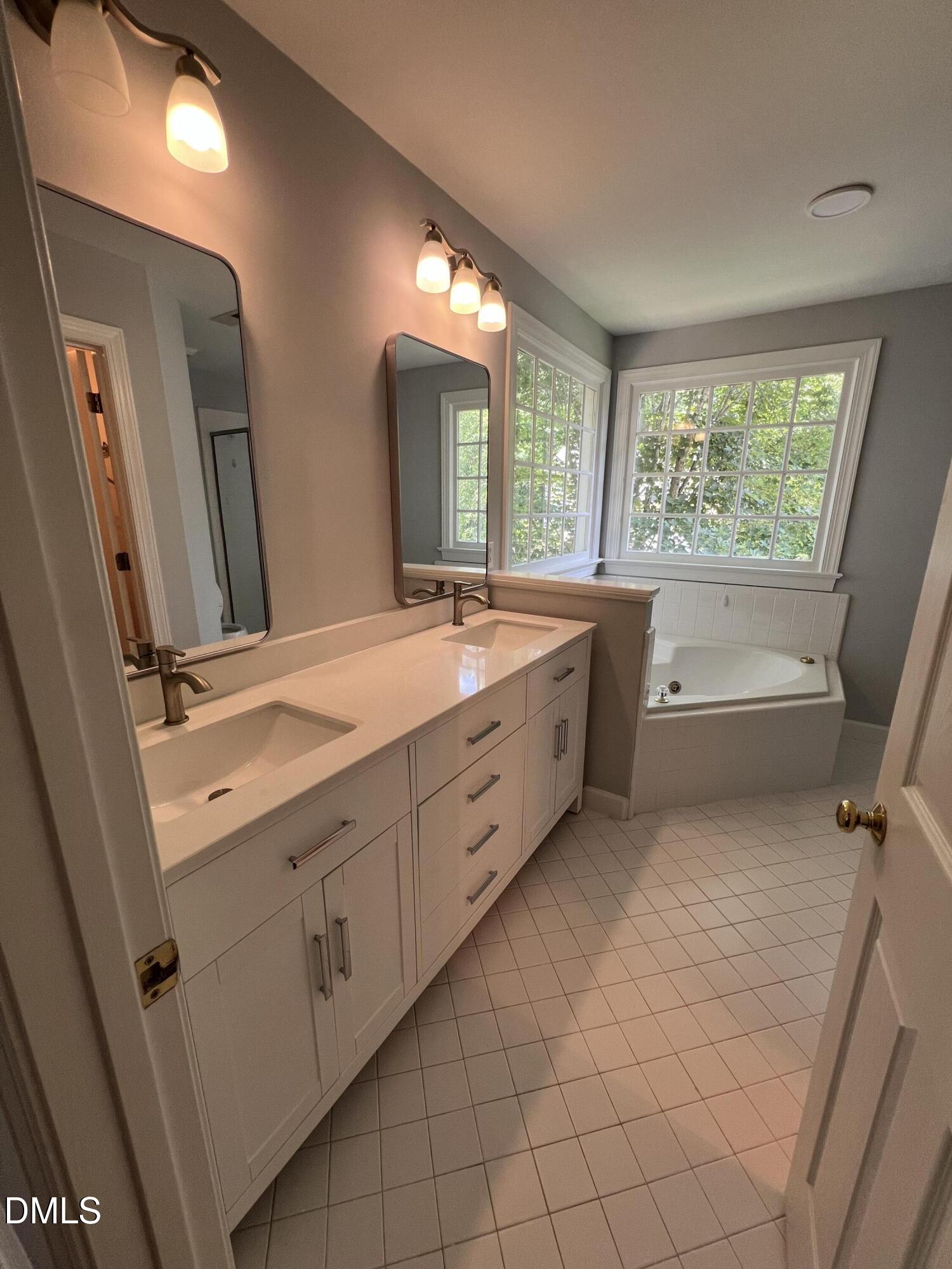 100 Highstream Place Property Photo 12