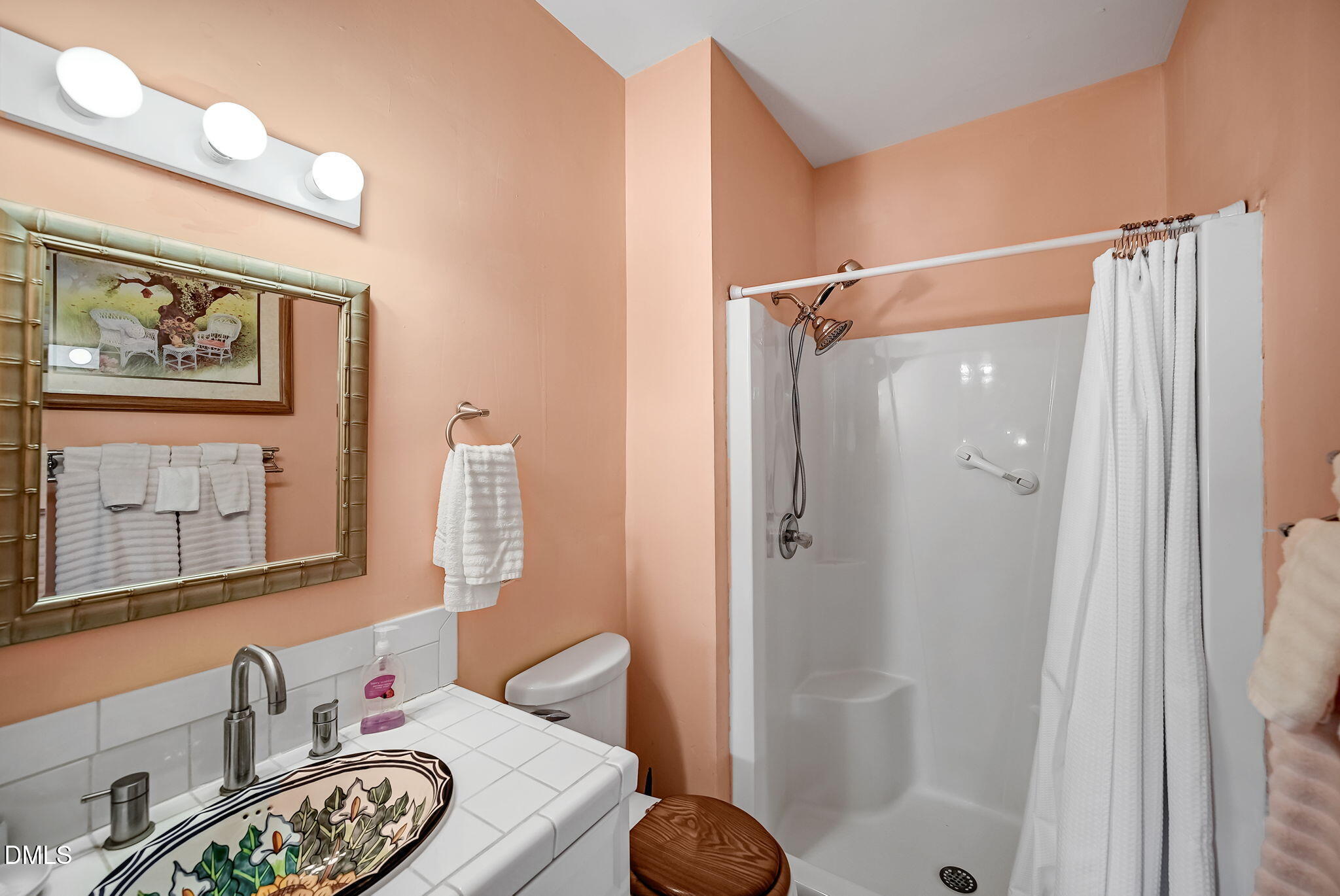 309 W Divine Street Property Photo 42
