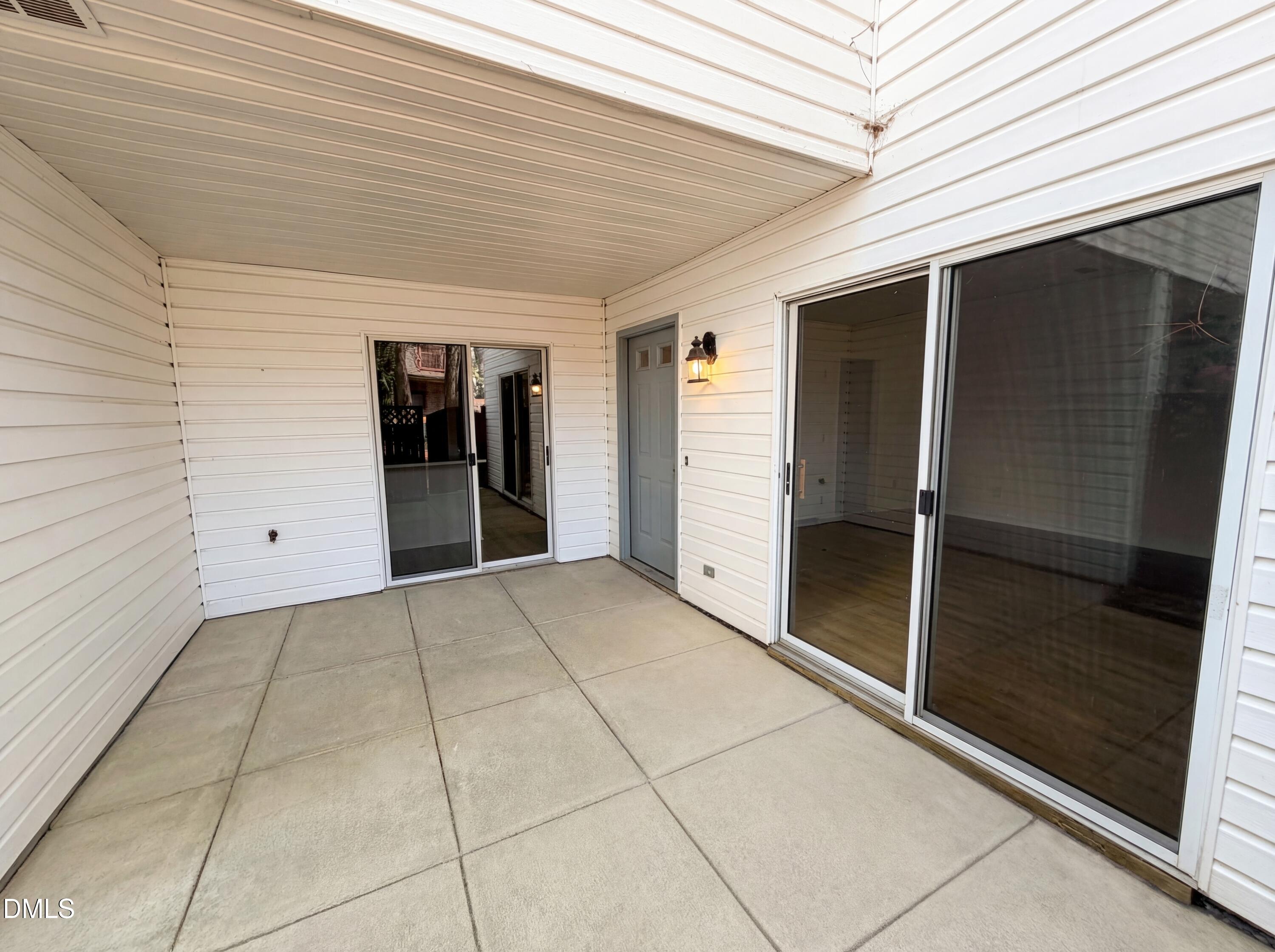 320 Summerwalk Circle Property Photo 5