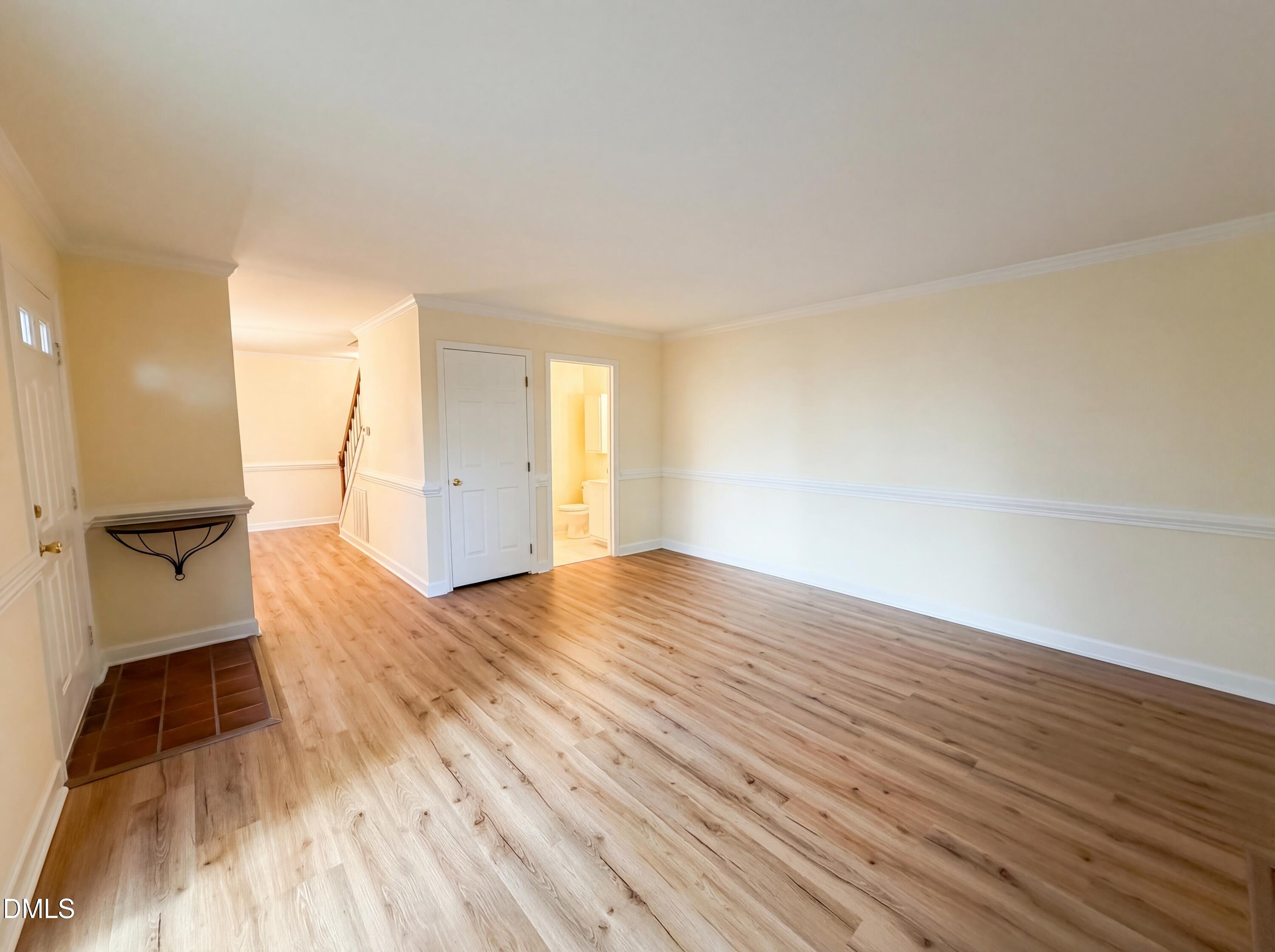 320 Summerwalk Circle Property Photo 8