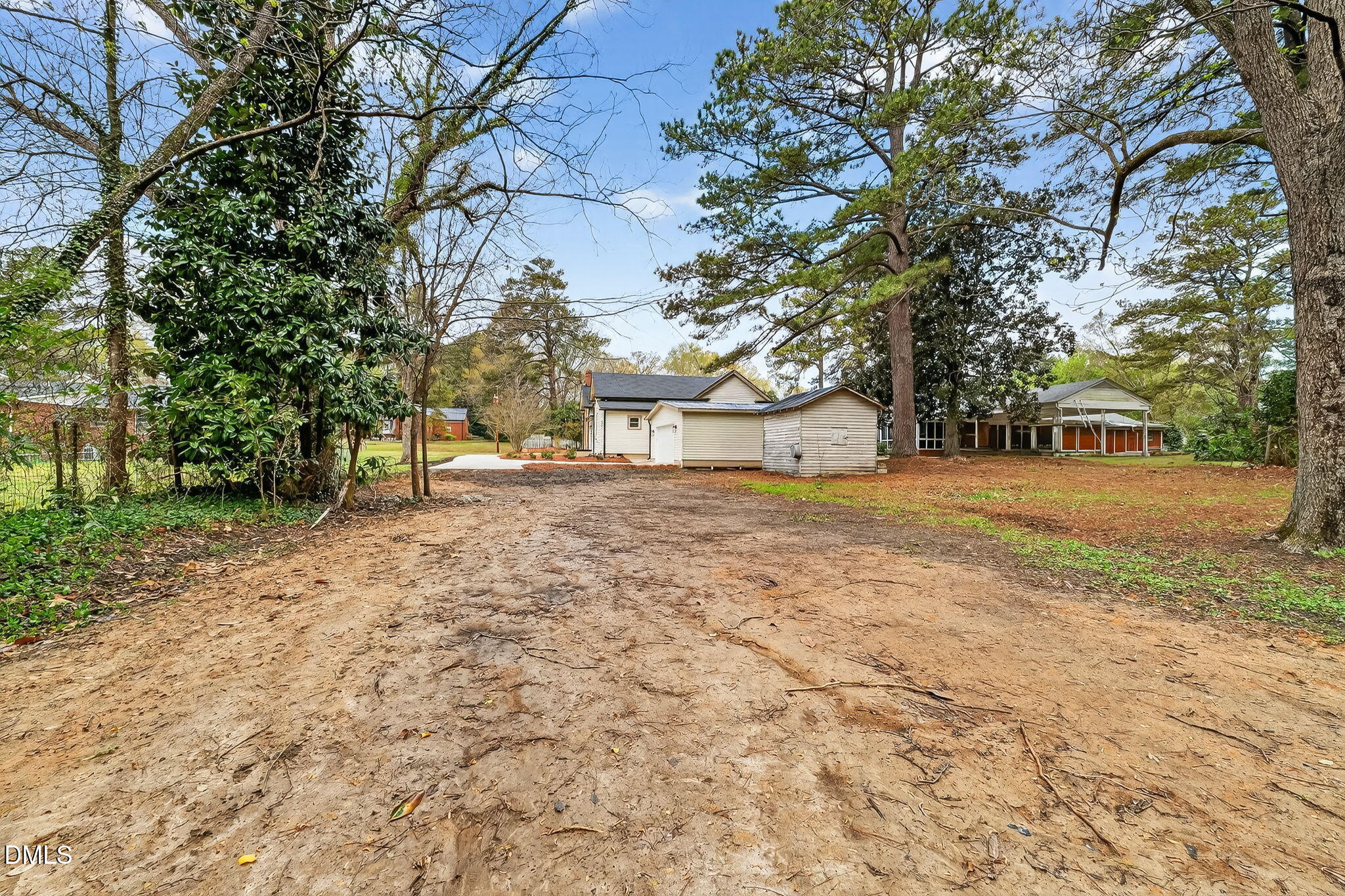 220 E Branch Street Property Photo 39