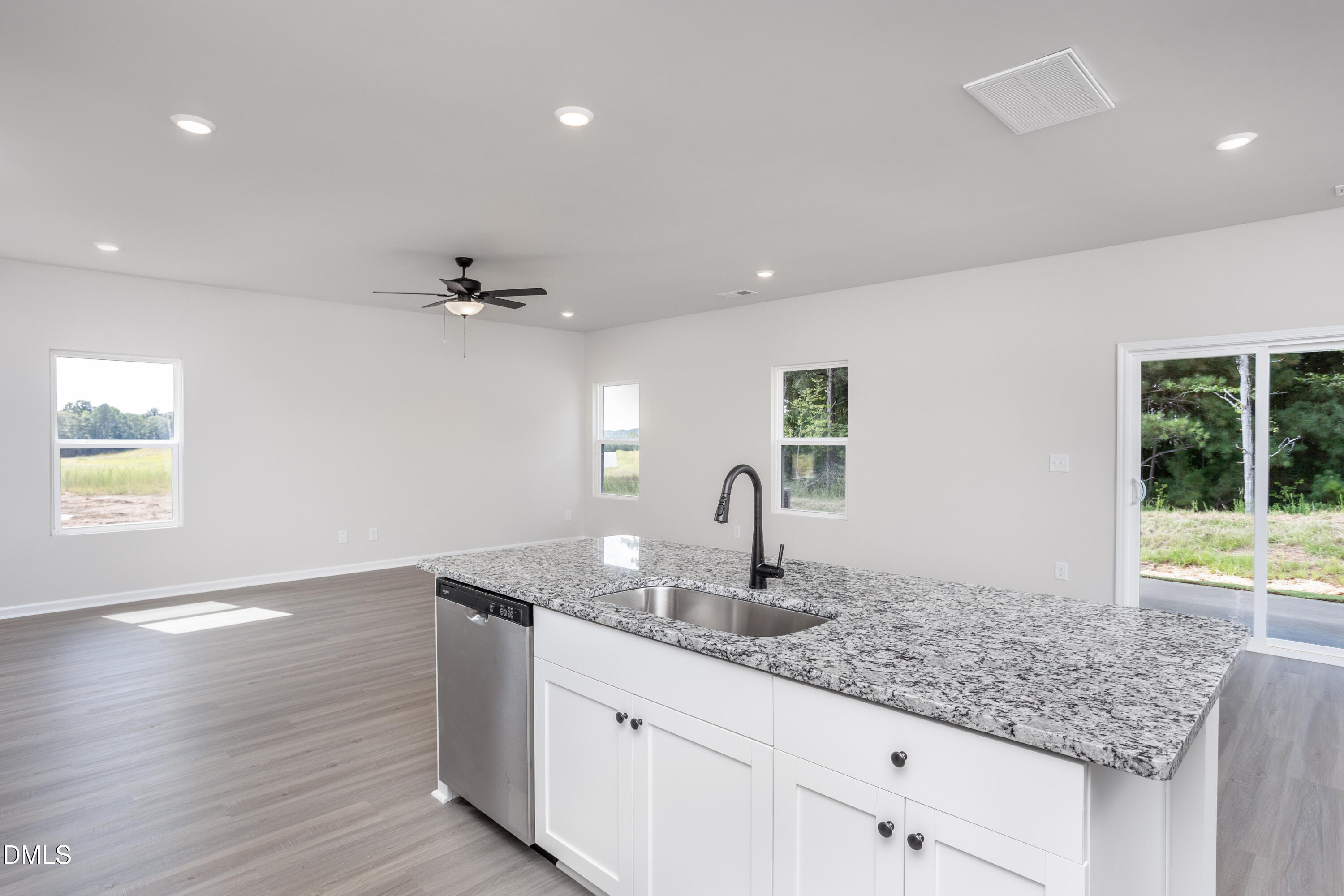 76 Foxton Place Property Photo 8