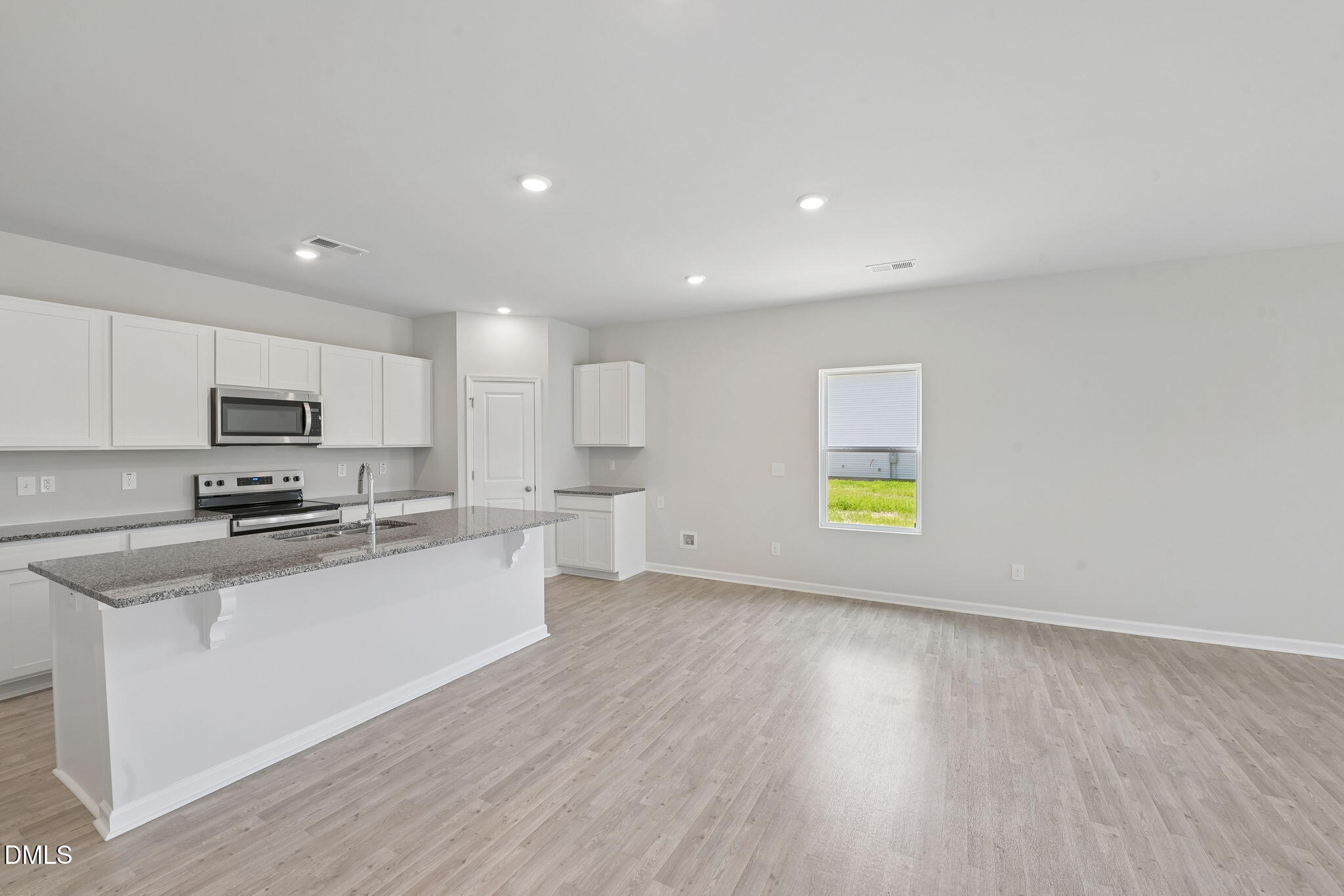 209 Hallwood Drive Property Photo 13