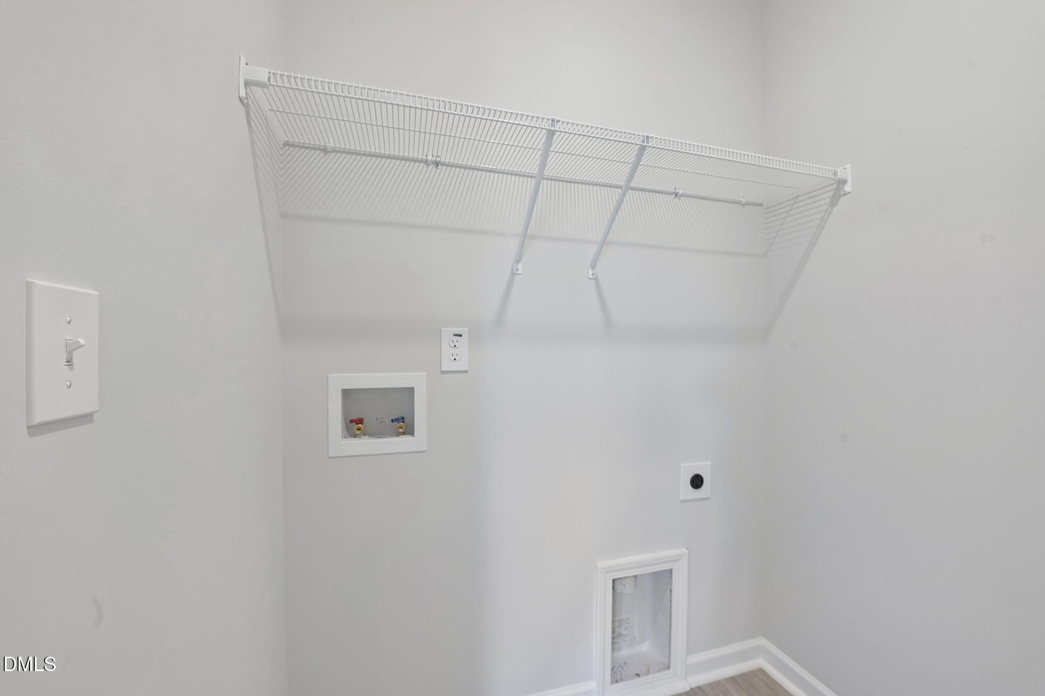 209 Hallwood Drive Property Photo 27