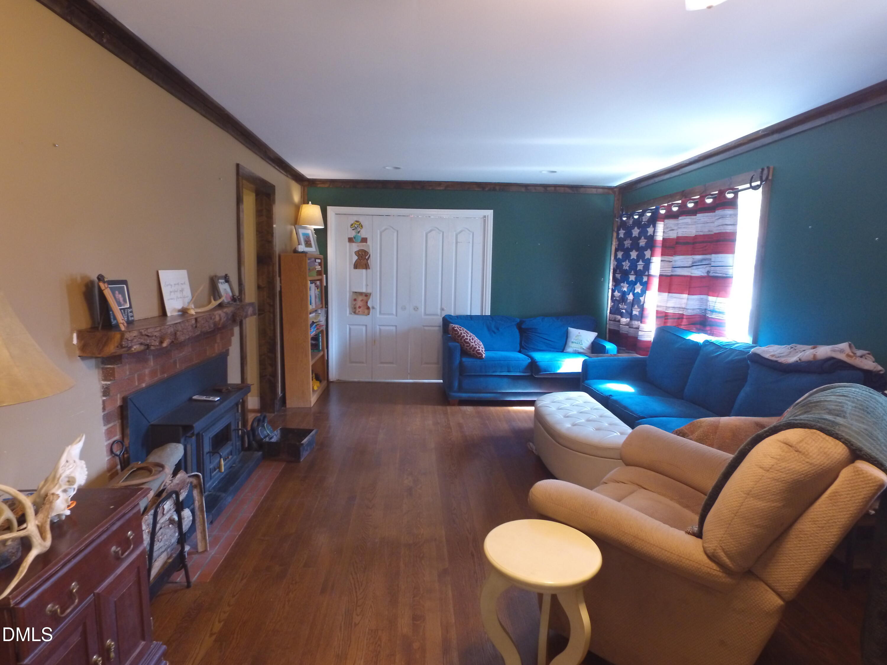 2917 Redwood Road Property Photo 8