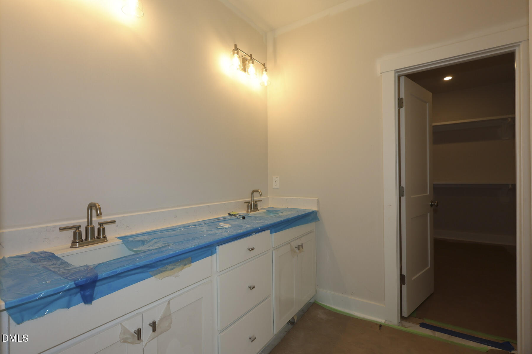 2205 Skipping Stone Drive Property Photo 8