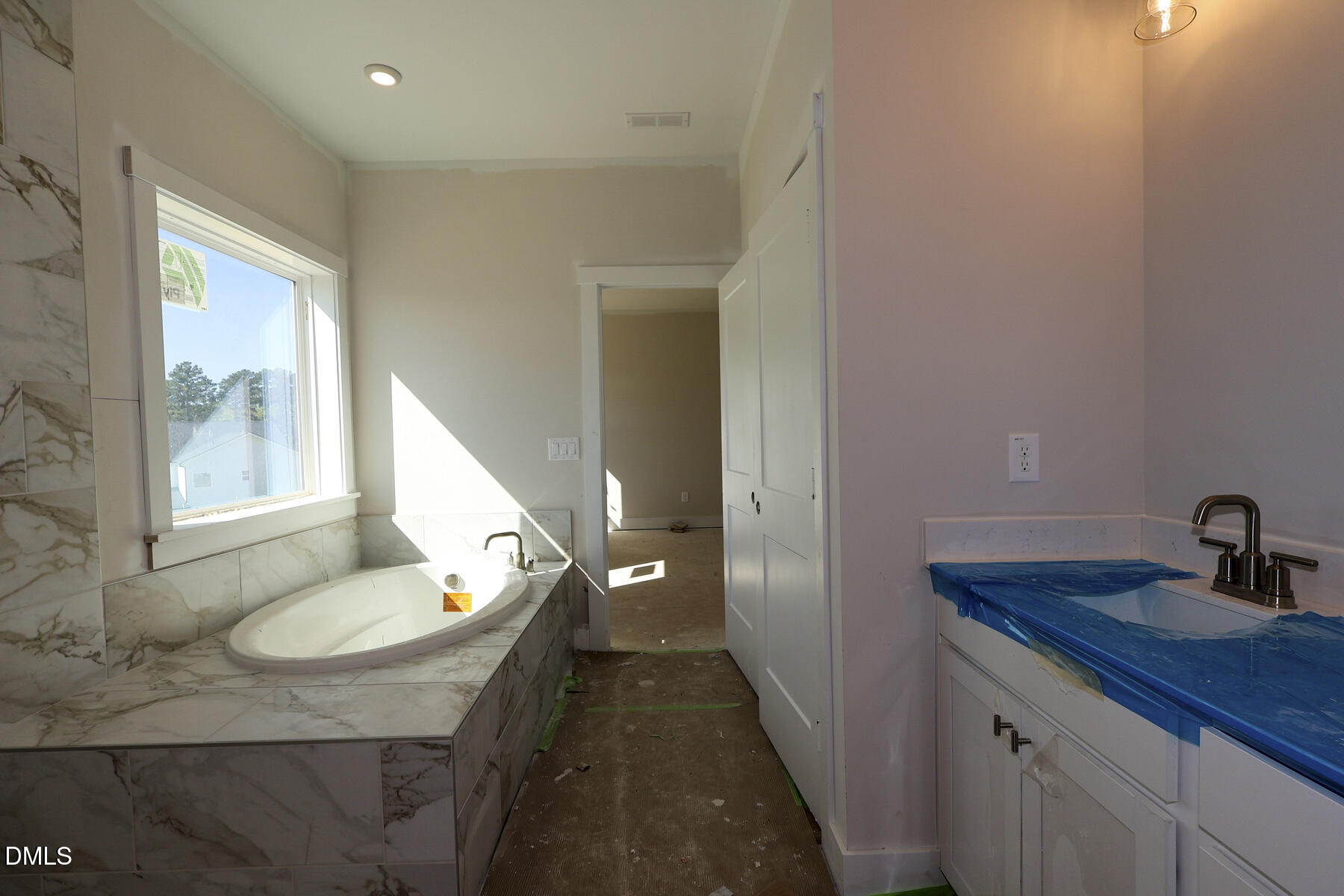 2205 Skipping Stone Drive Property Photo 9