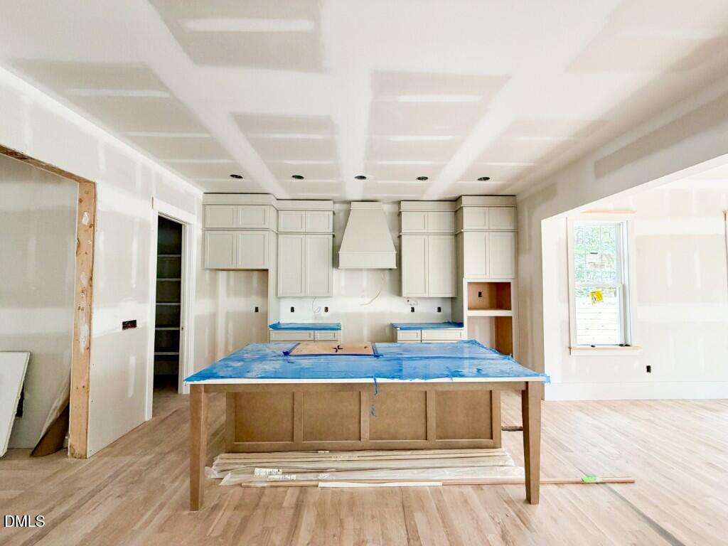 6512 Burnette Flower Way Property Photo 3