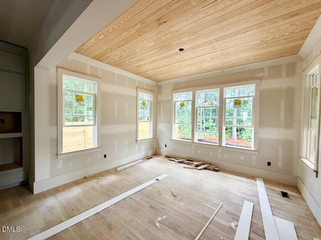 6512 Burnette Flower Way Property Photo 6