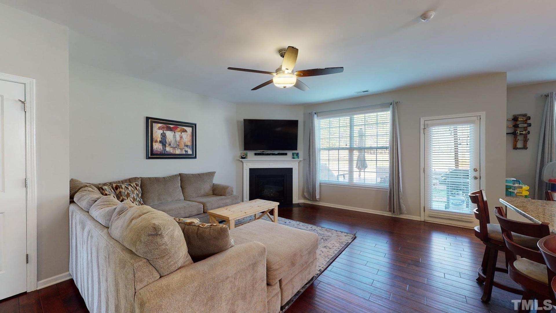 4195 Dunkirk Drive Property Photo 4