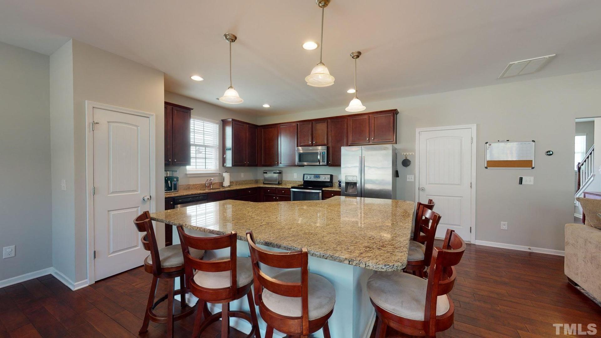 4195 Dunkirk Drive Property Photo 6