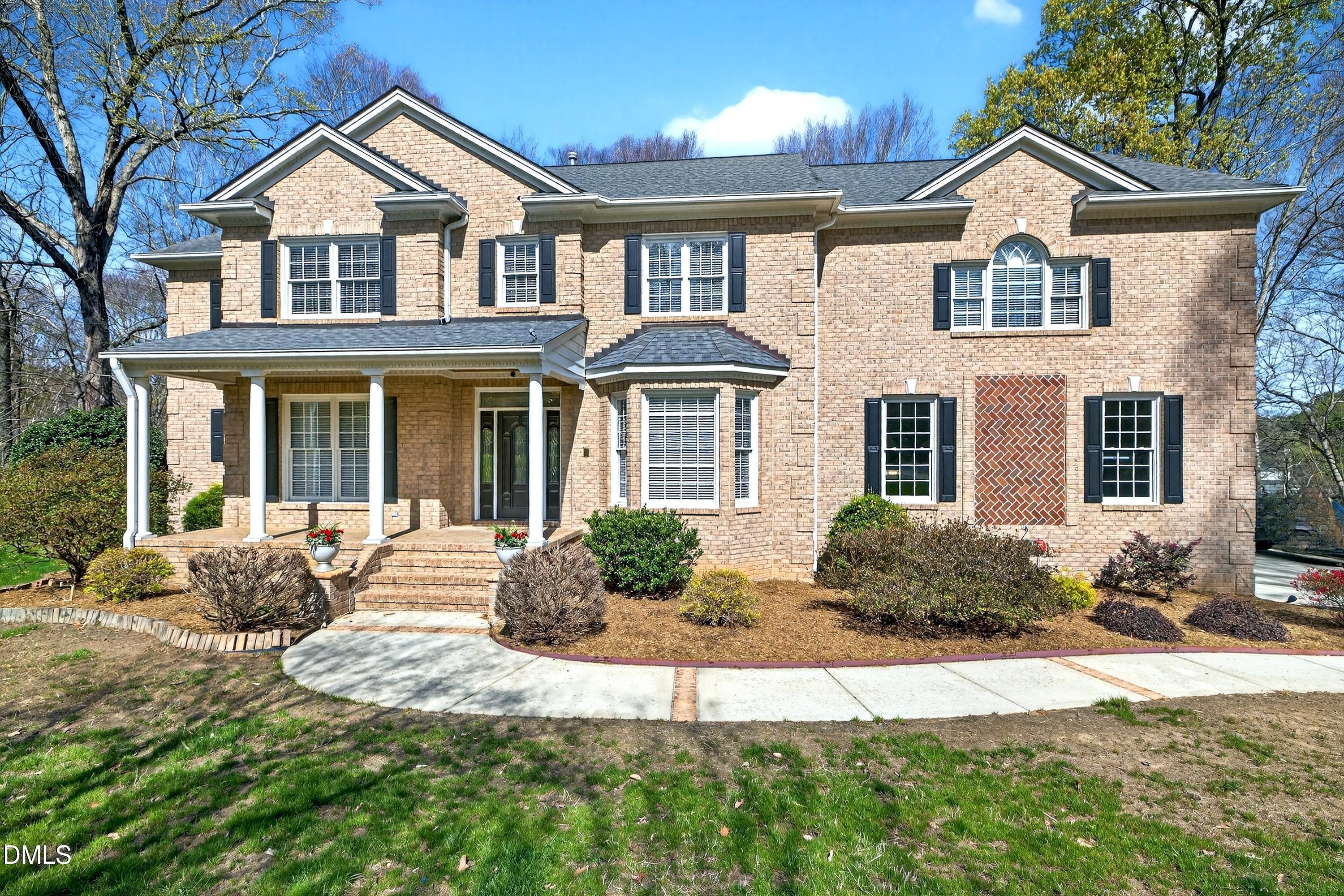 3405 Sparrowwood Drive Property Photo 2