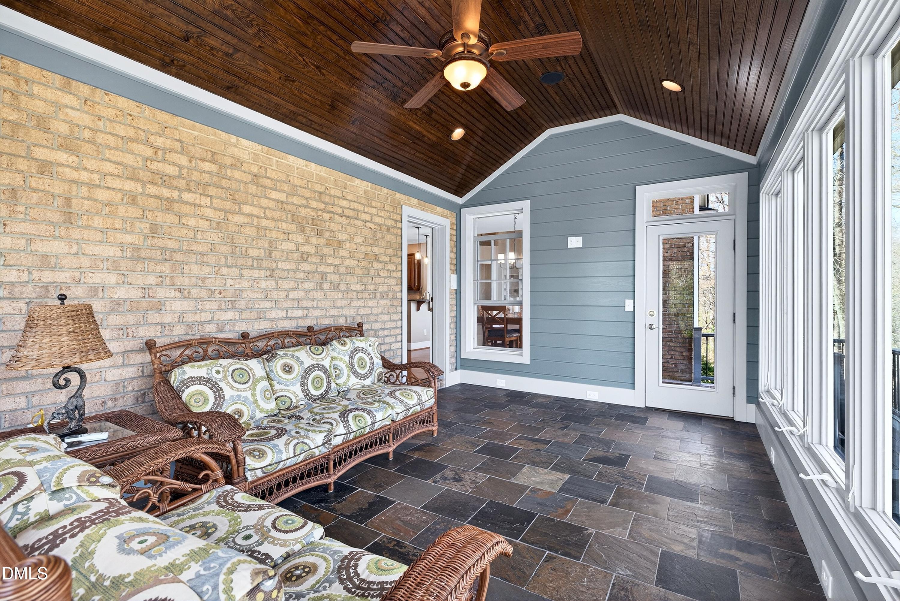 3405 Sparrowwood Drive Property Photo 30