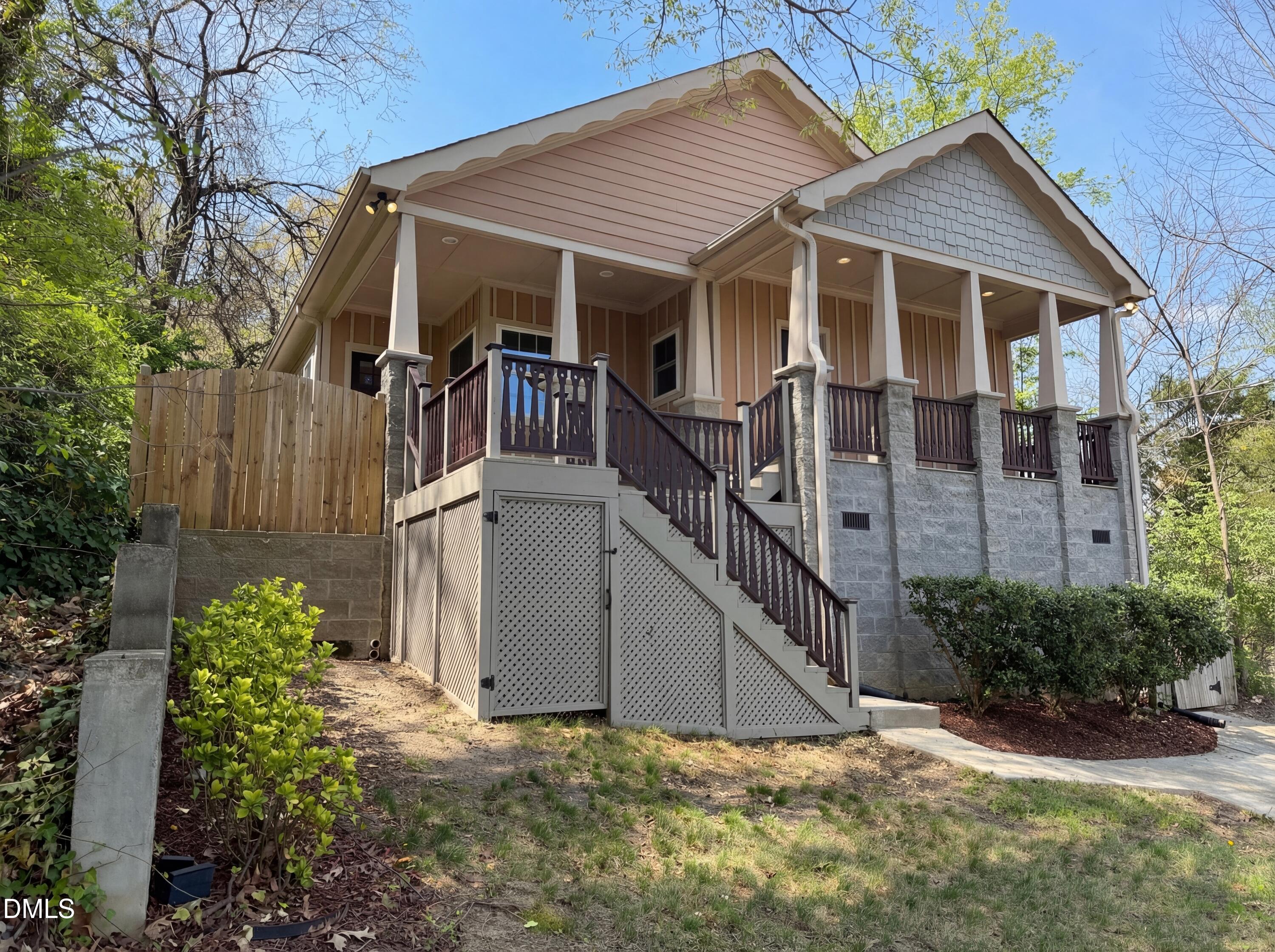1007 Hazel Street Property Photo 7