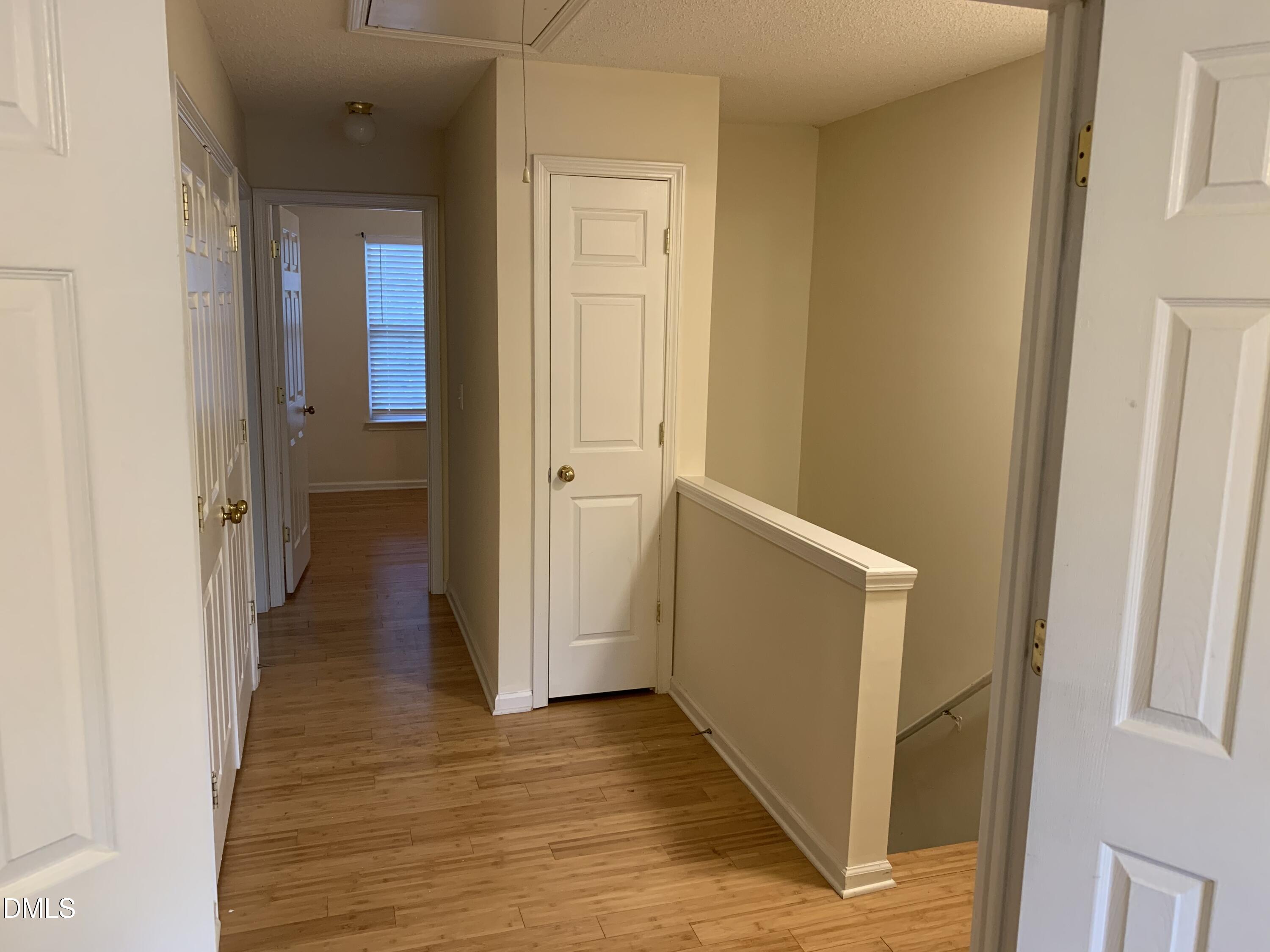 204 Climbing Ivy Court Property Photo 6