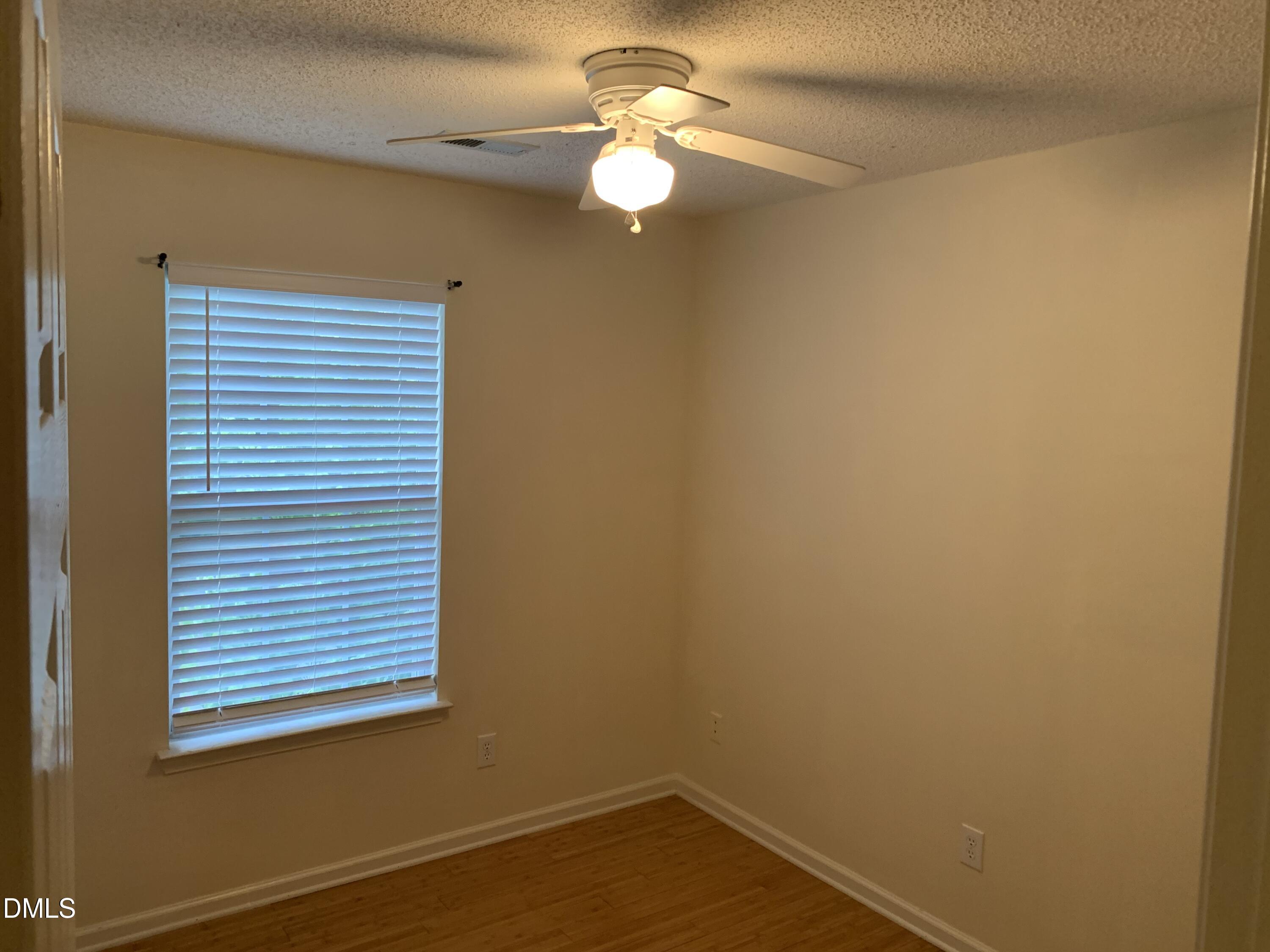 204 Climbing Ivy Court Property Photo 11
