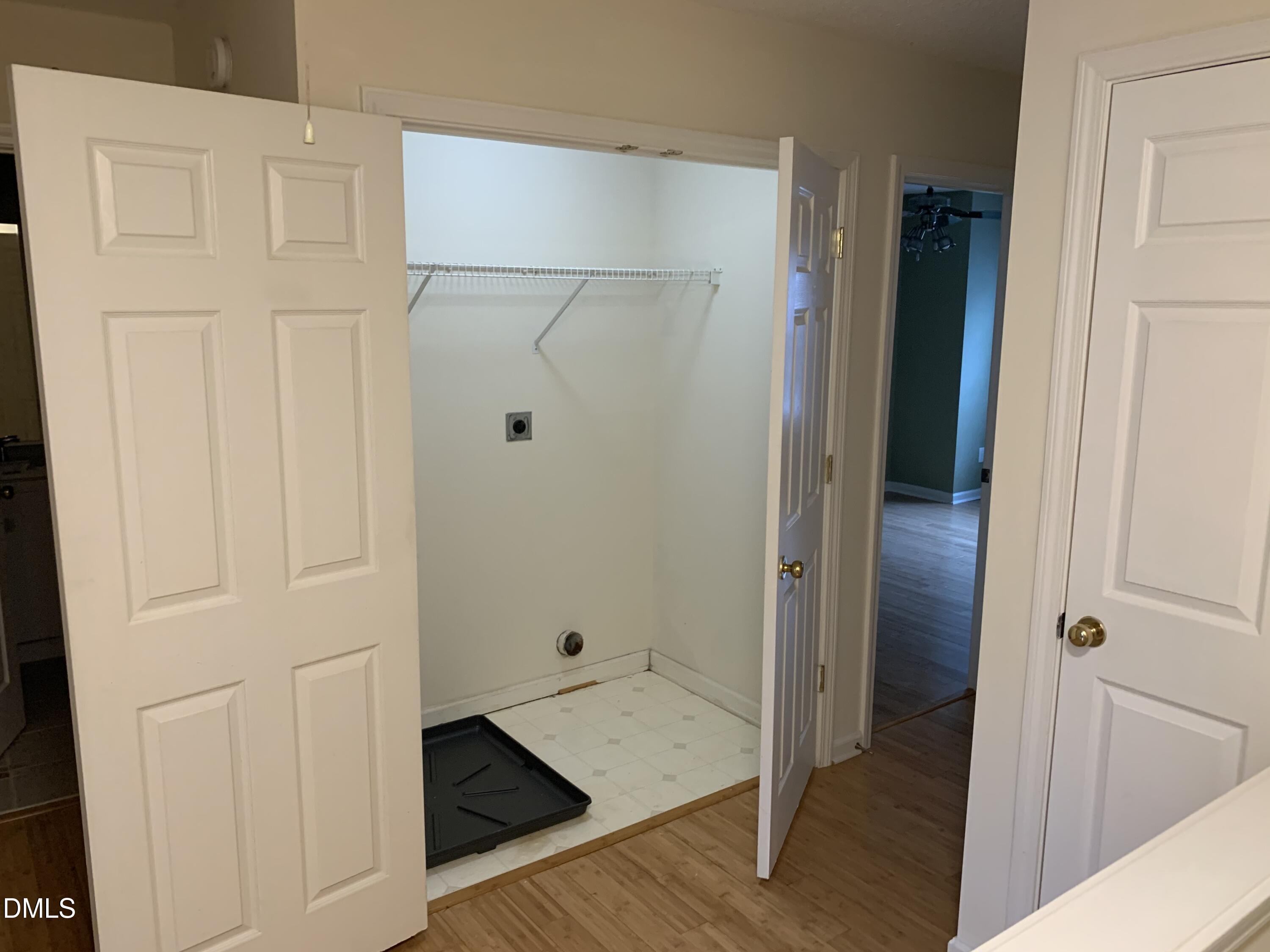 204 Climbing Ivy Court Property Photo 14