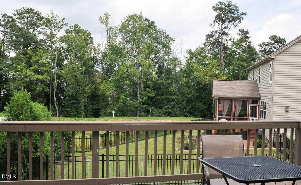 409 Liberty Rose Drive Property Photo 17