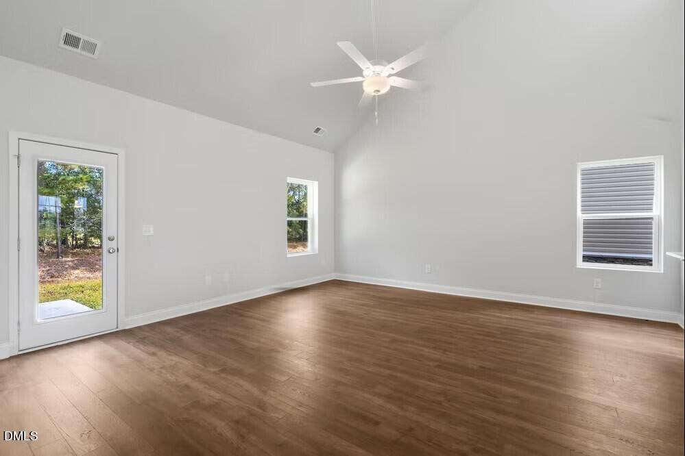 282 Pierre Drive Property Photo 5